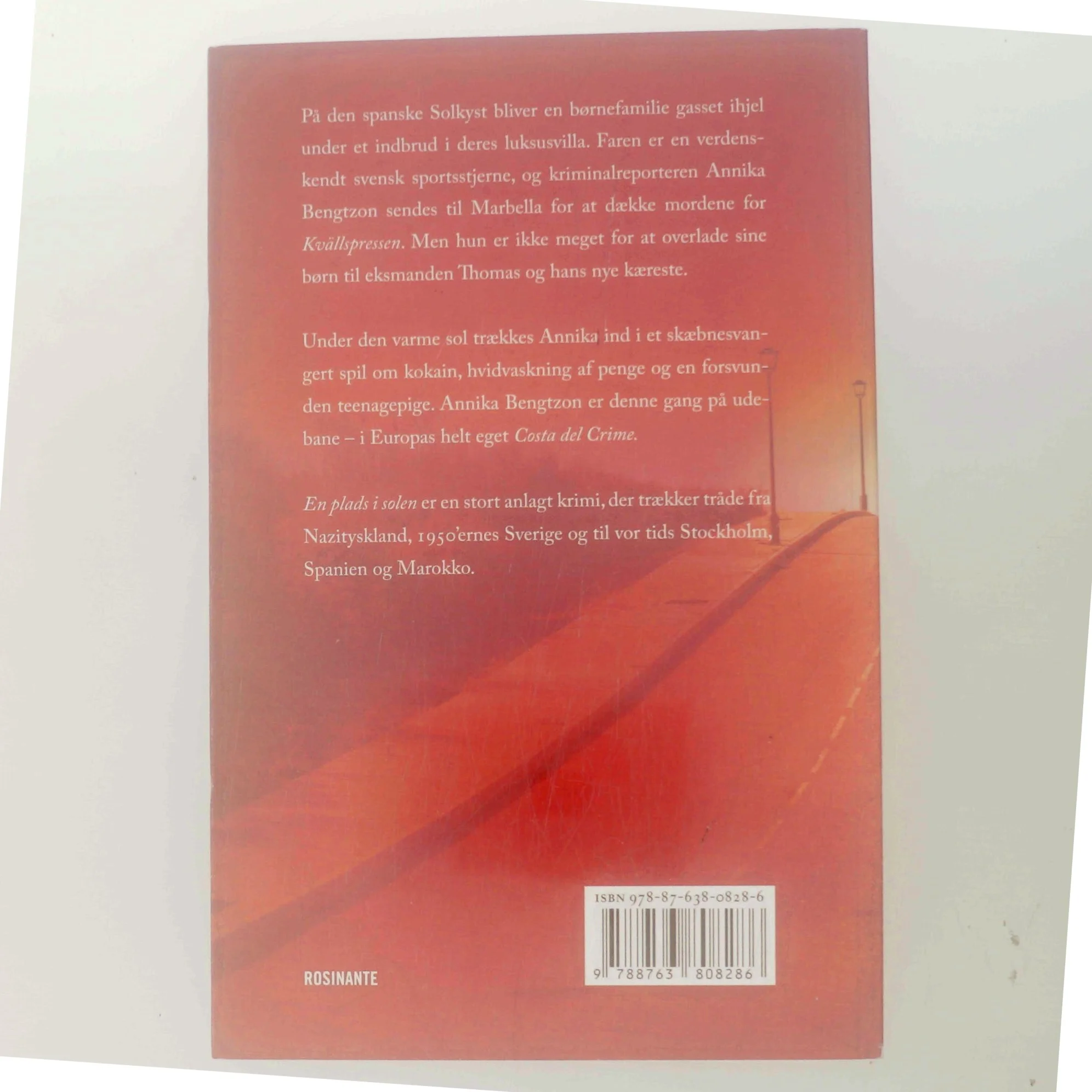 En Plads I Solen af Liza Marklund (Bog)