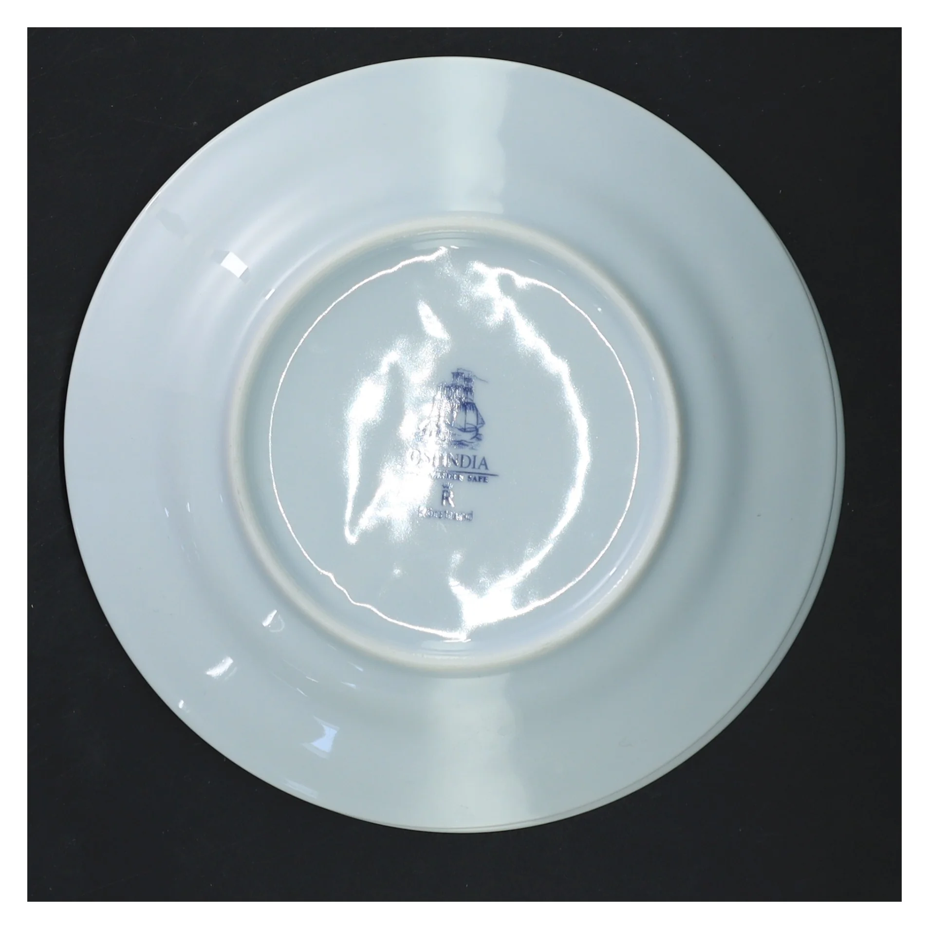 2 tallerkener med blomstermønster fra Rörstrand (str. 2 stk Ø 18 cm)