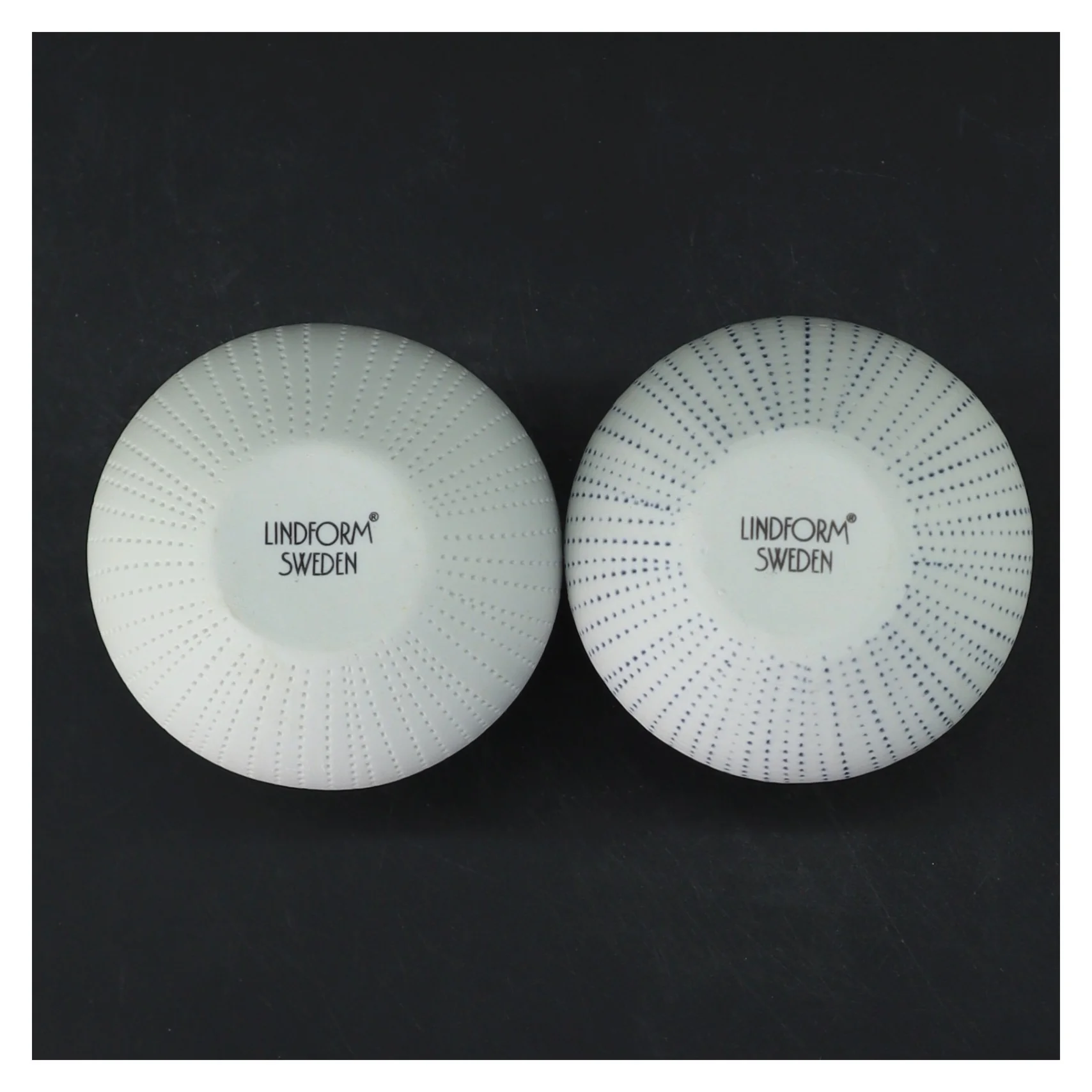 Sæt med to små vaser fra Lindform (str. 10 cm)