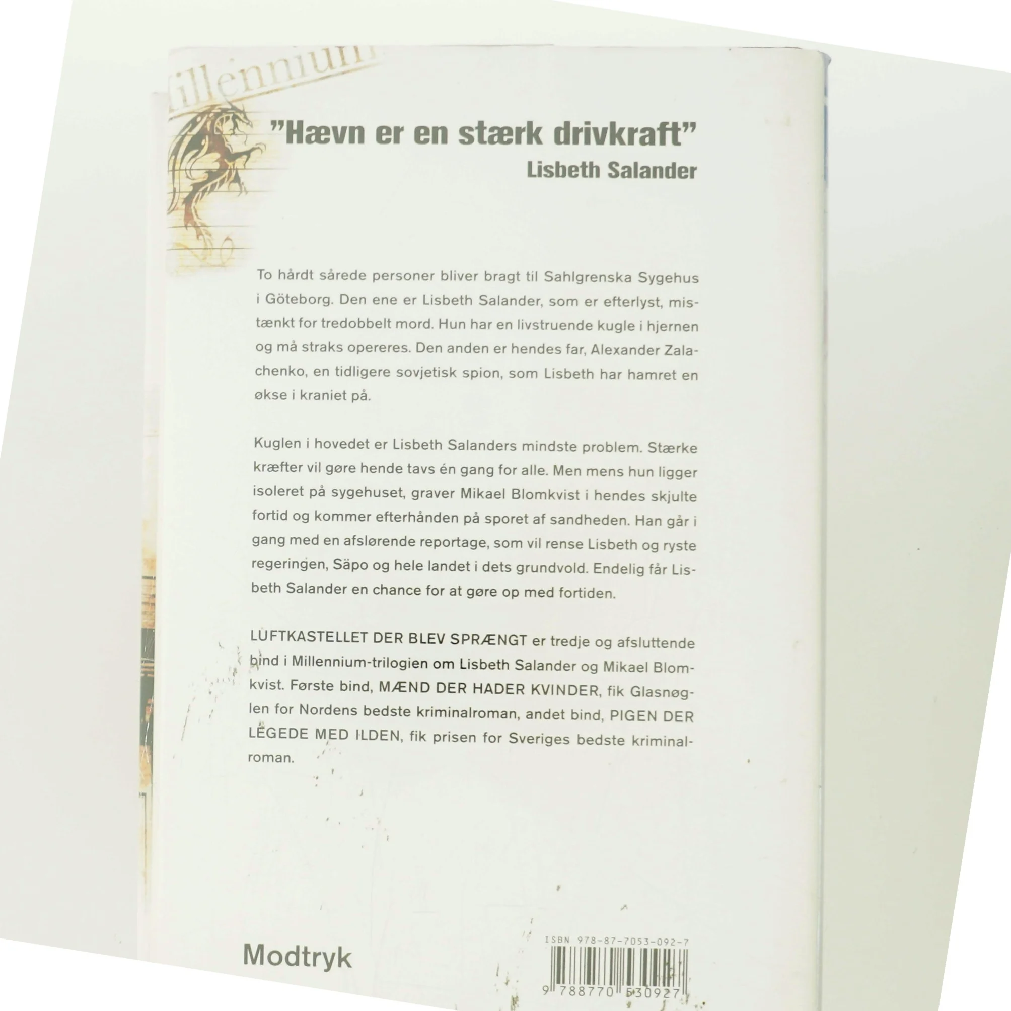 Luftkastelletderblevsprngt Stir up a Hornets' Nest of Girl. Shi Dige Larsen. the Danish Original. Hardcover](chinese Edition) af Stieg Larsson (Bog)