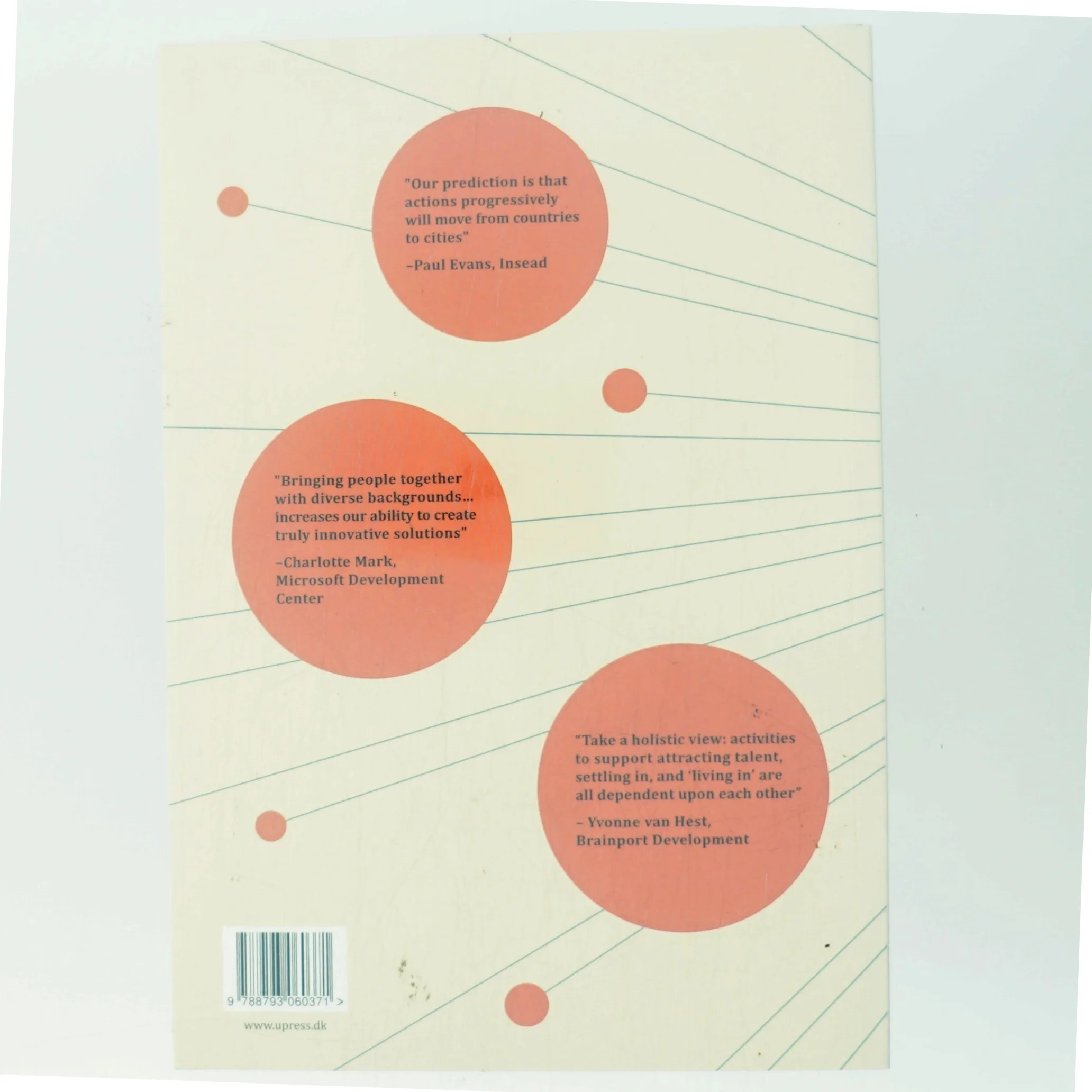 Innovating talent attraction : a practicioner's guide for cities, regions and countries af Marcus Andersson (Bog)