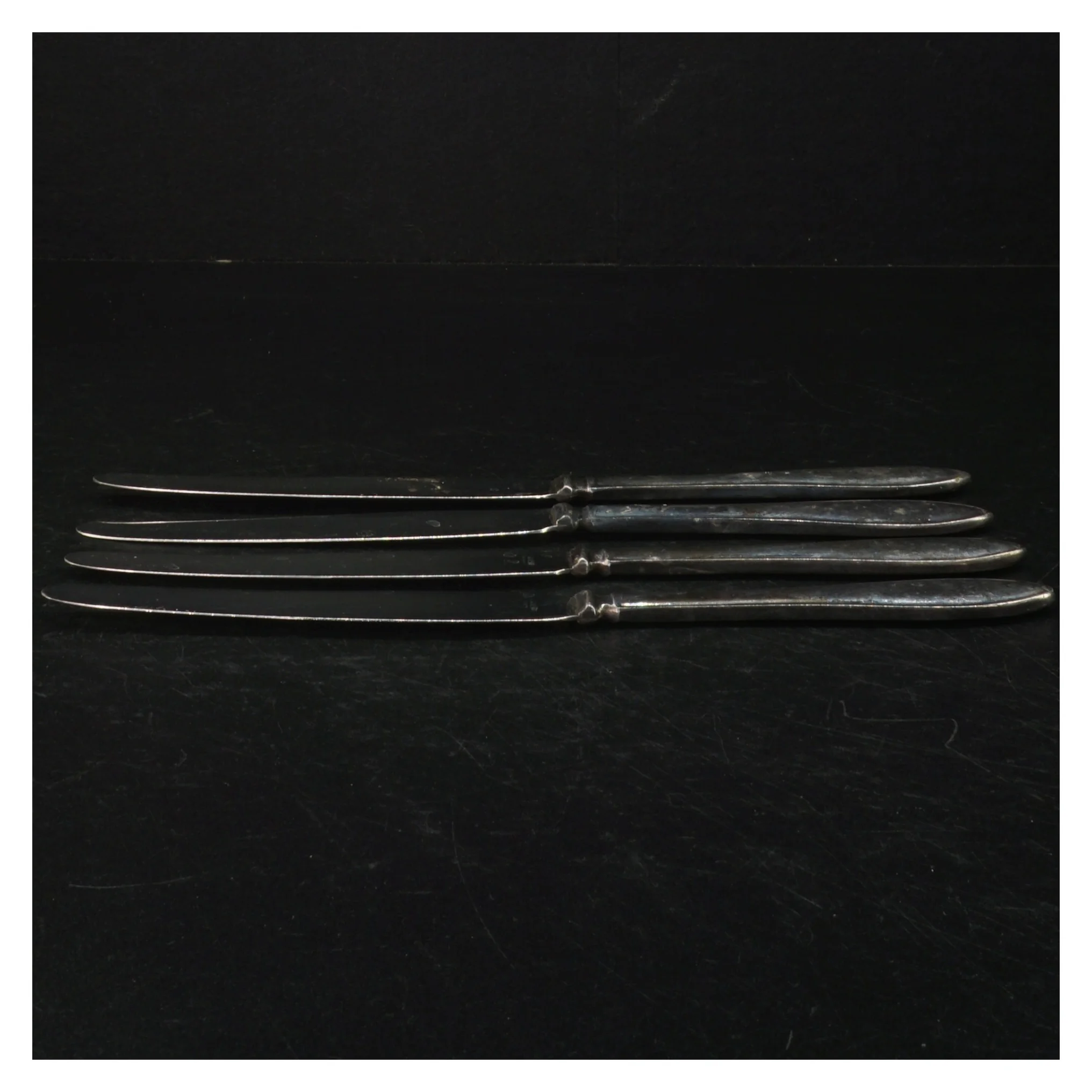 Smørknive (str. Længde. 23 cm)