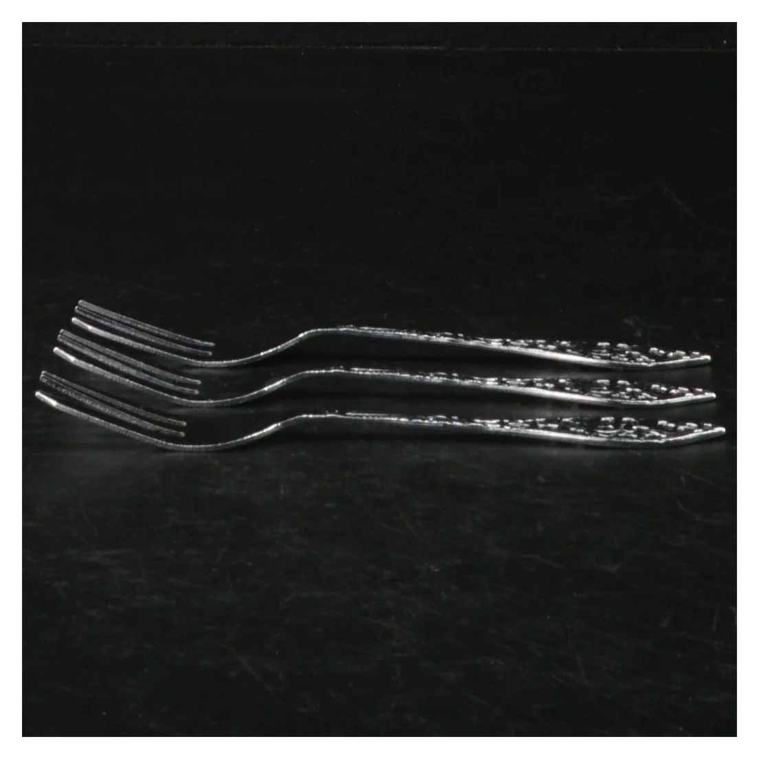 Sæt af sølvfarvede gafler (str. Længde. 13 cm)