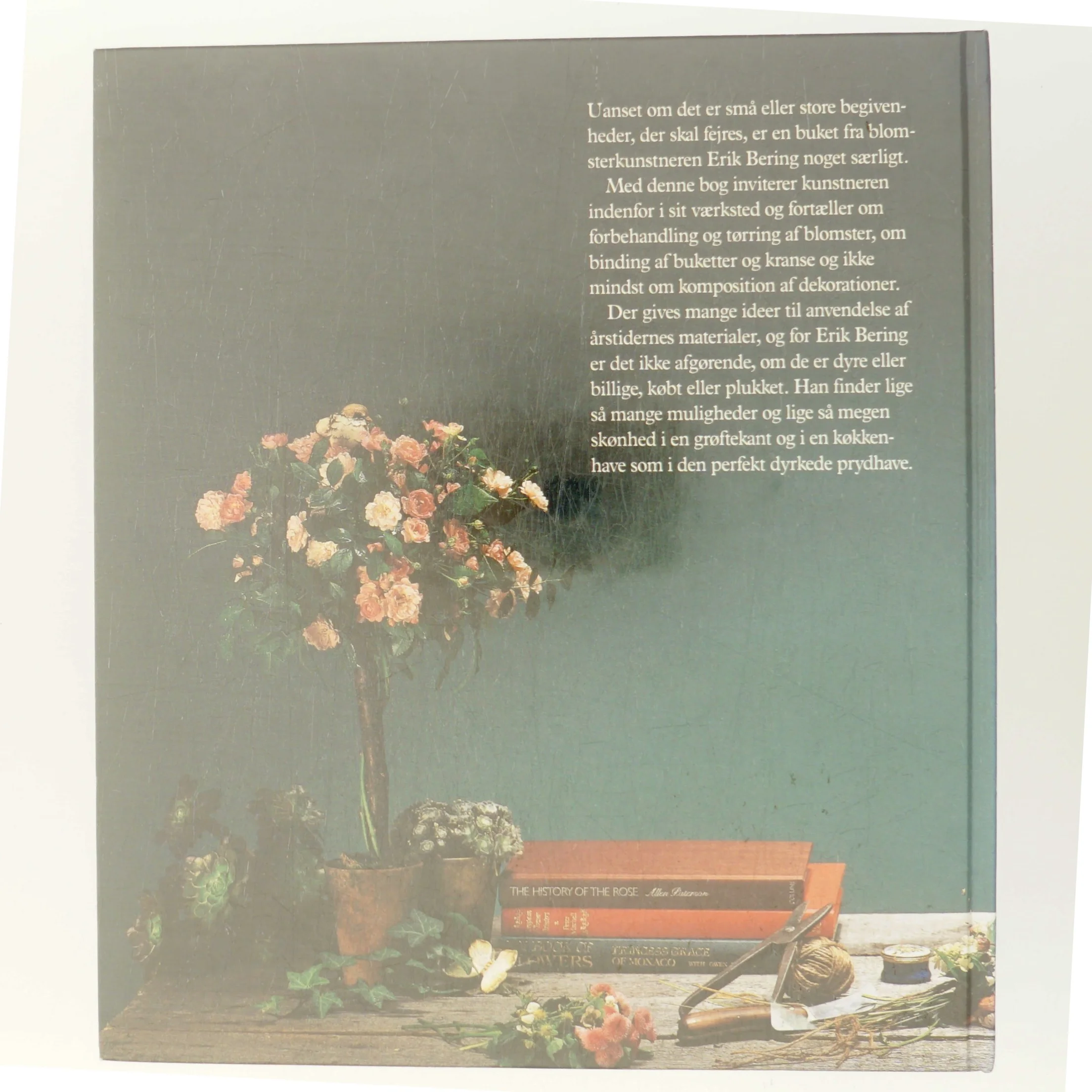 Bind blomster med Bering af Erik Bering (Bog)