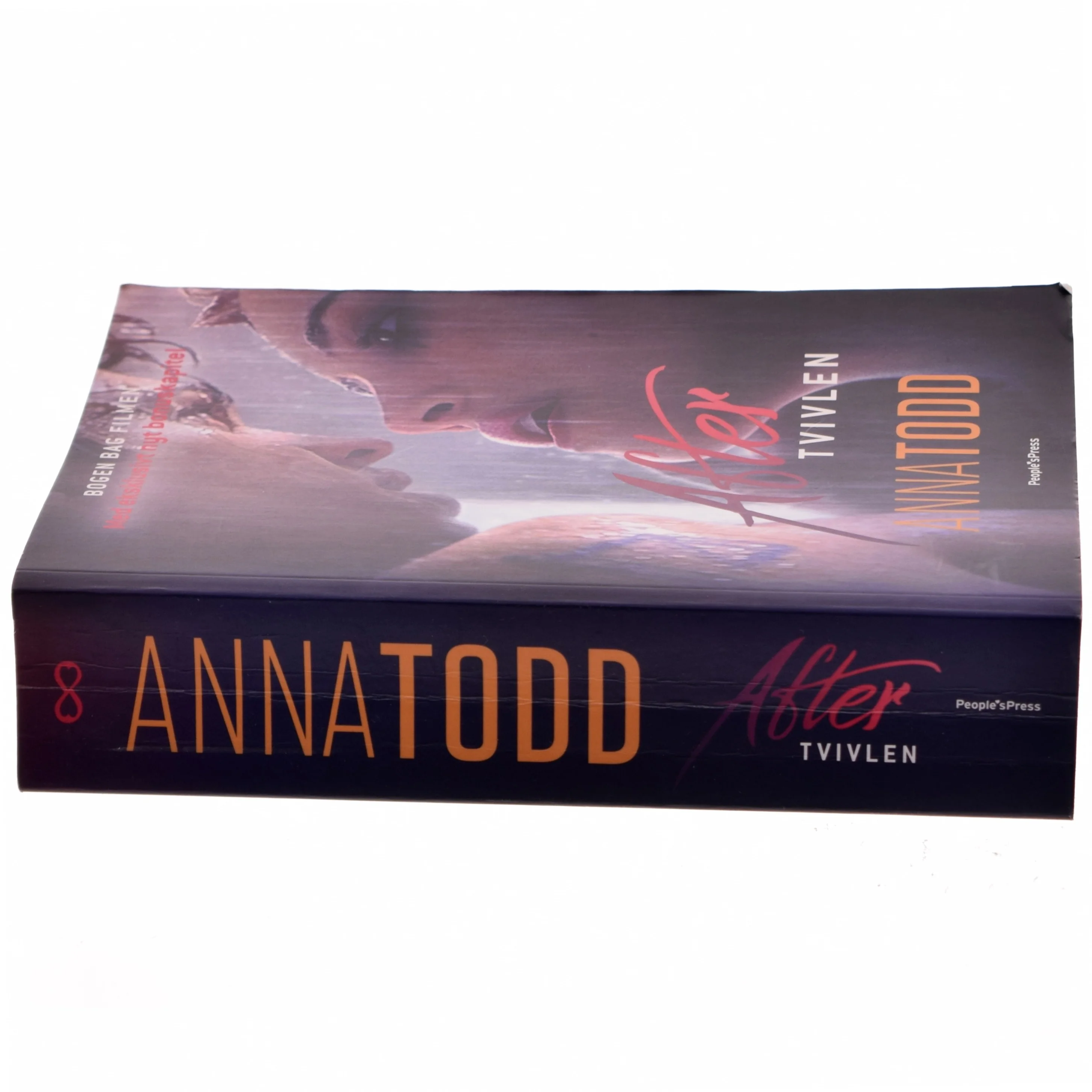 After. Del 2, Tvivlen : roman af Anna Todd (Bog)