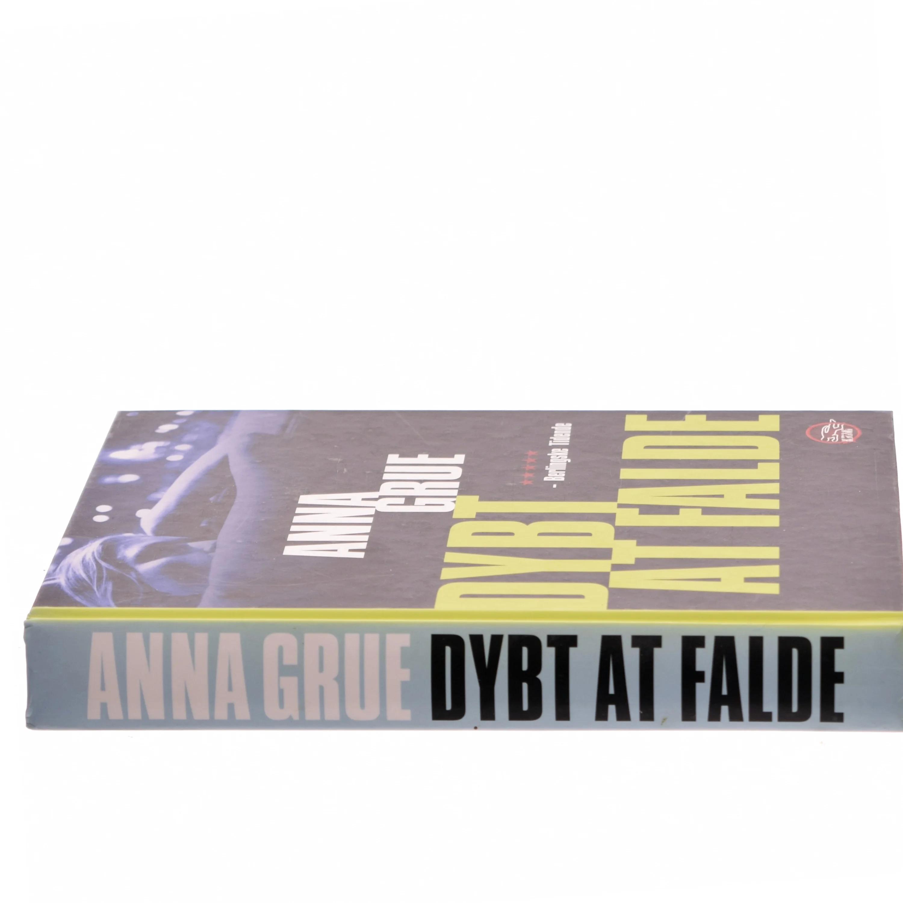Dybt At Falde (Bog)