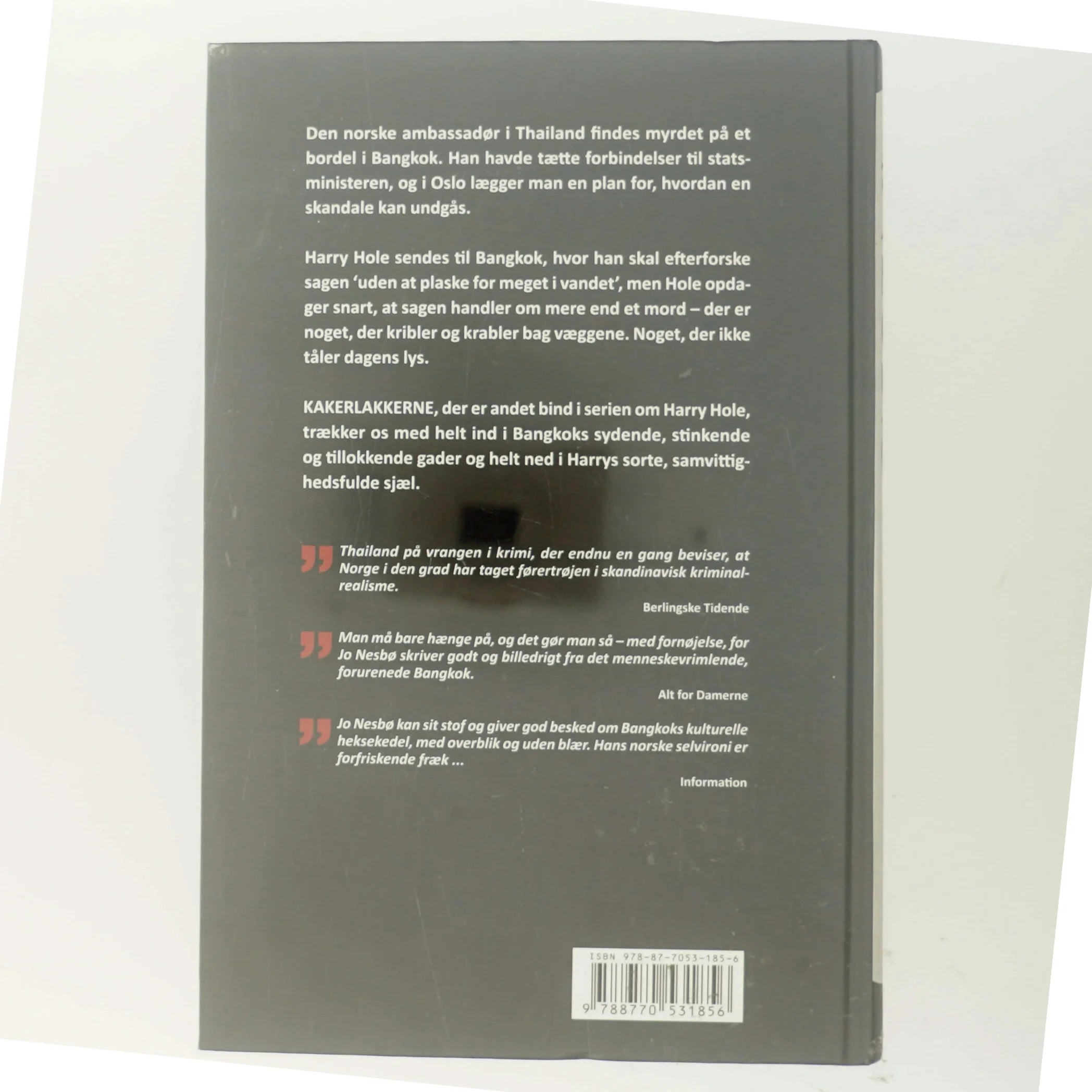 Kakerlakkerne af Jo Nesbø (Bog)