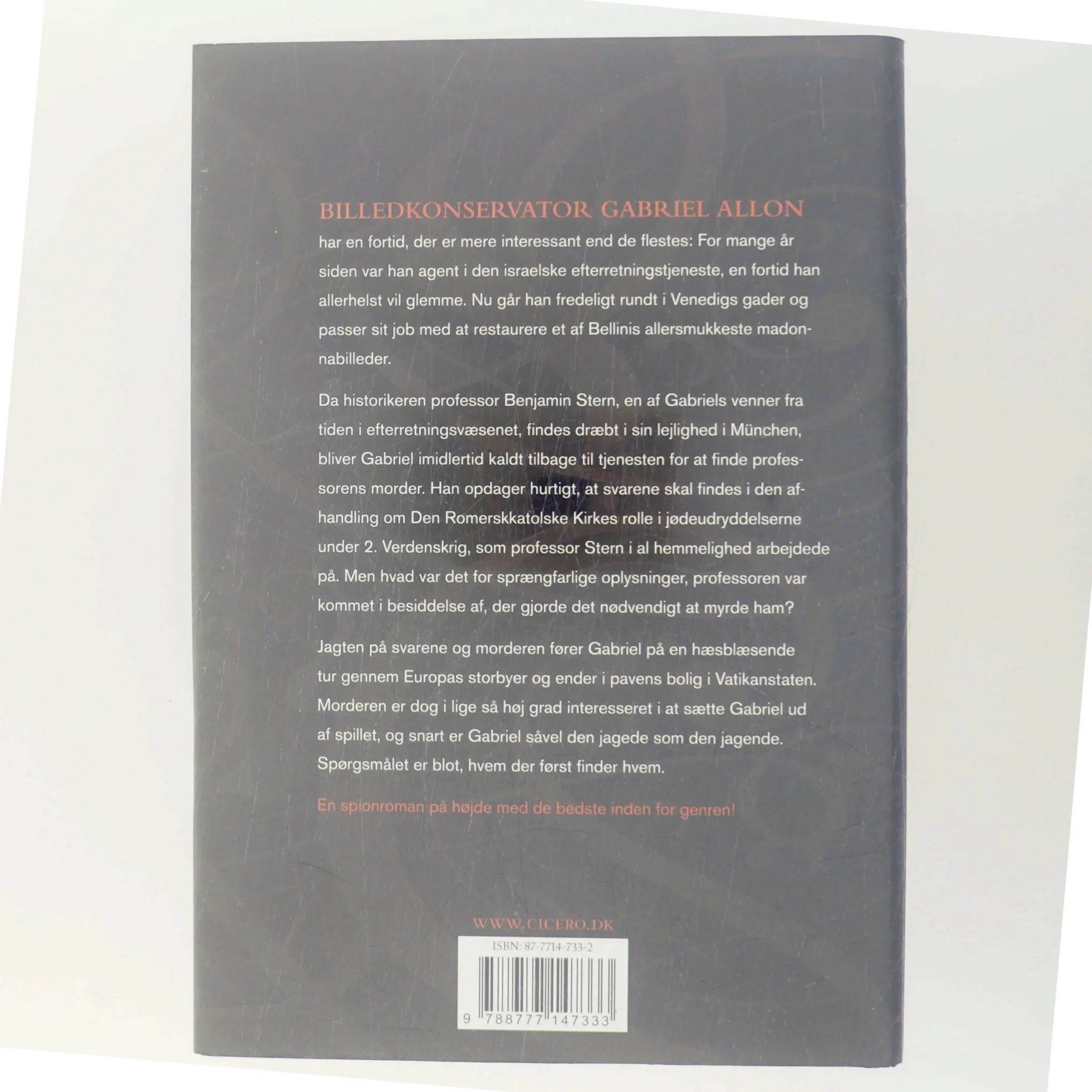 Vatikanets mand af Daniel Silva (Bog)