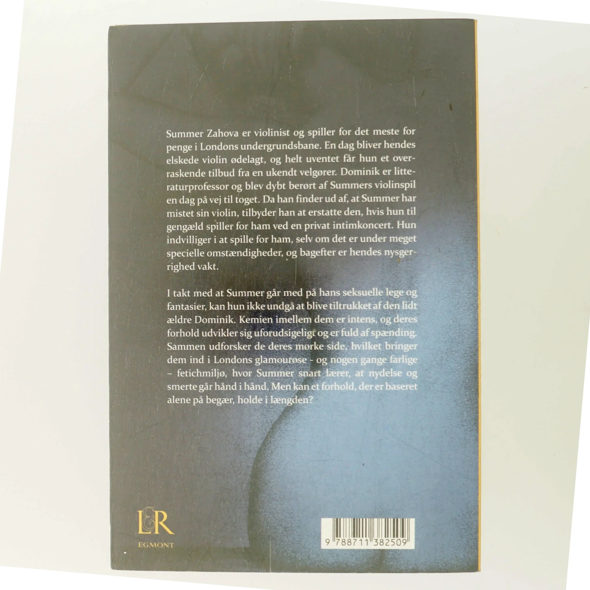 Eighty days gul af Vina Jackson (Bog)