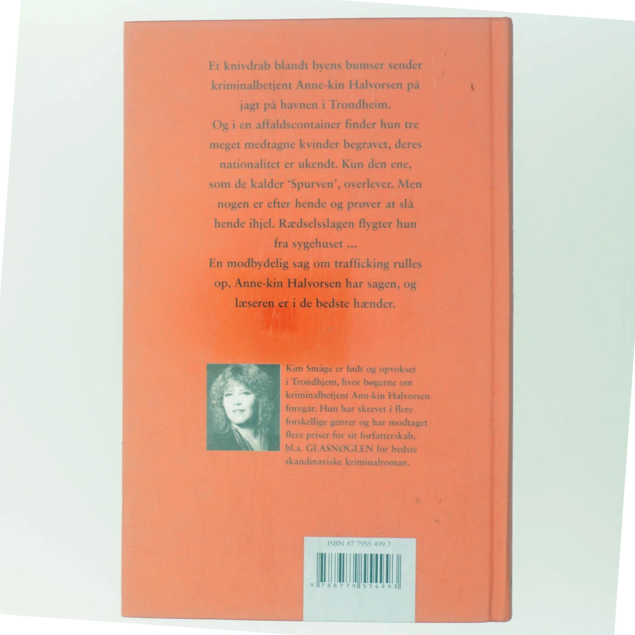 Containerkvinden af Kim Småge (Bog)