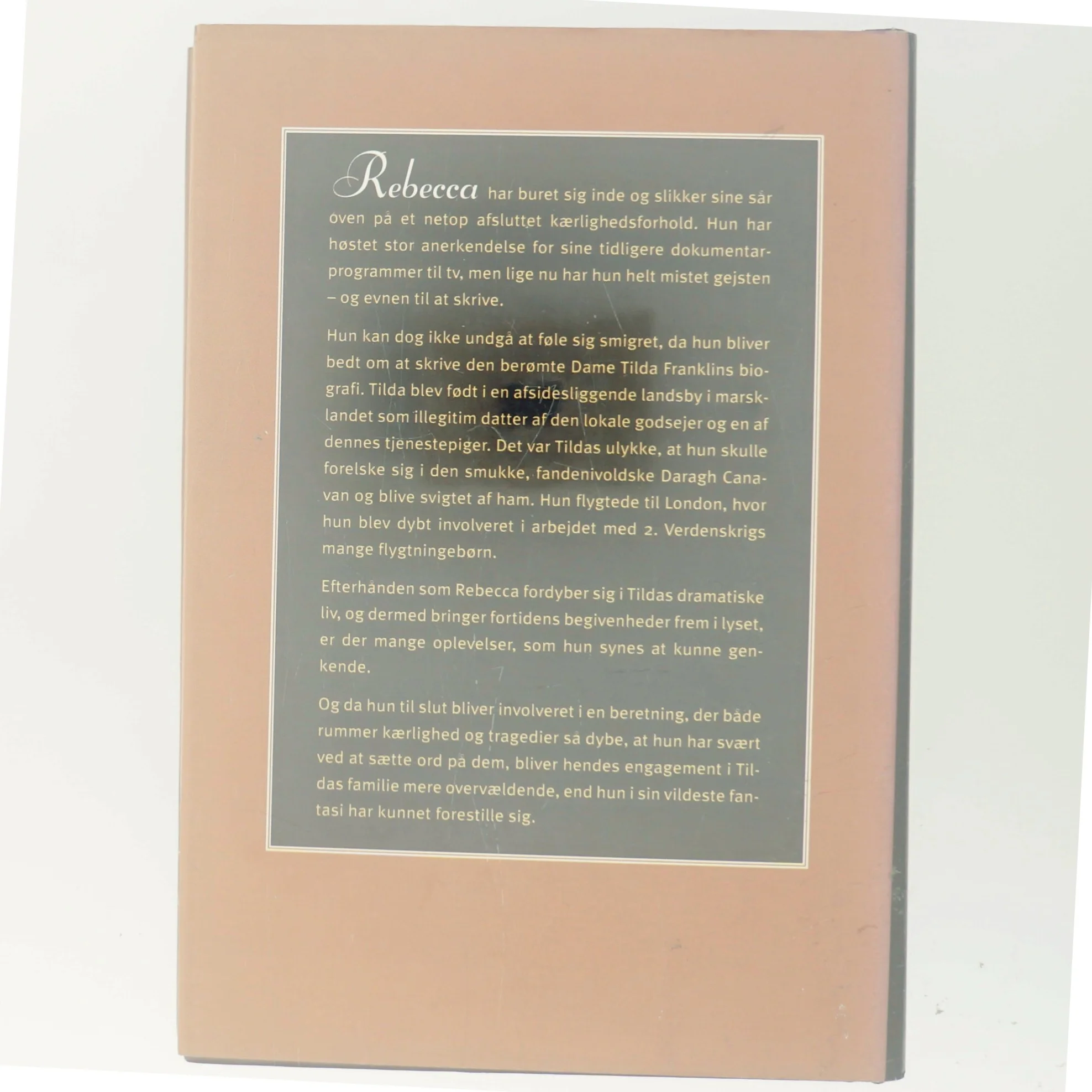 I kærlighedens vold af Judith Lennox (Bog)