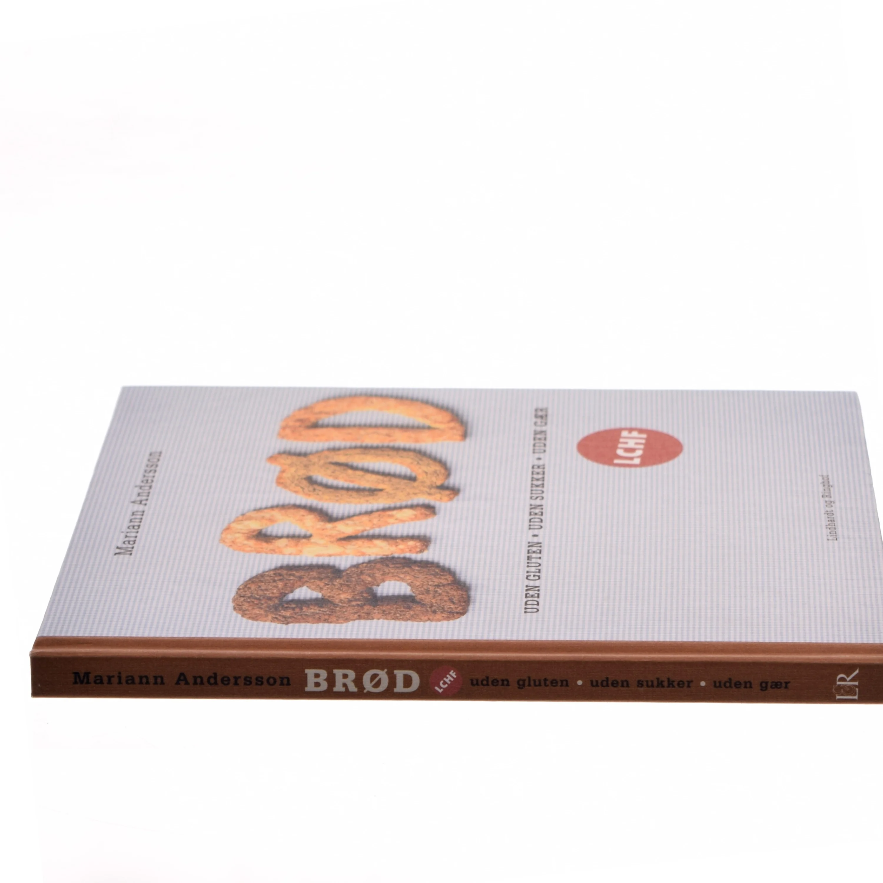 Brød : uden gluten, uden sukker, uden gær : LCHF af Mariann Andersson (Bog)