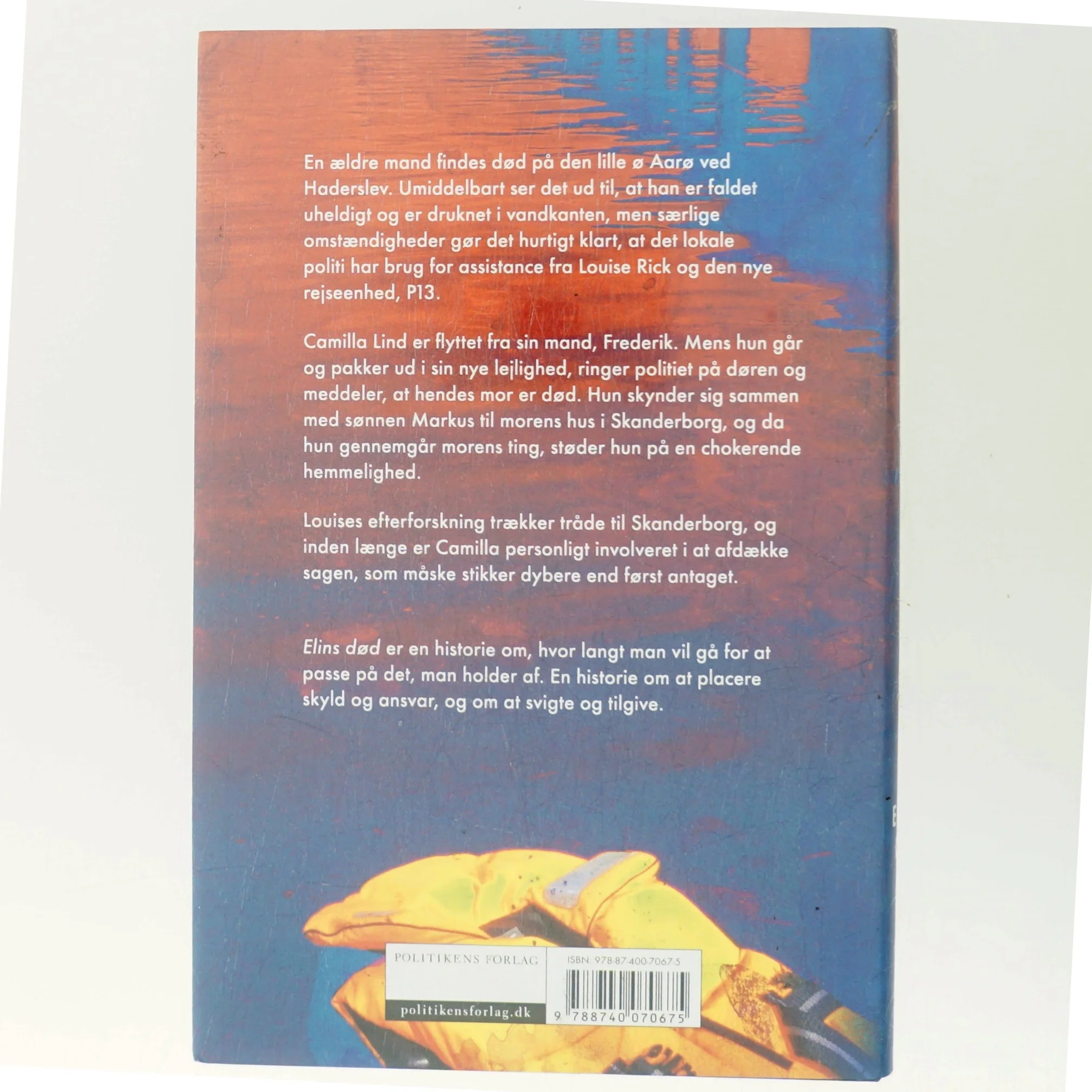 Elins død : krimi af Sara Blædel (Bog)