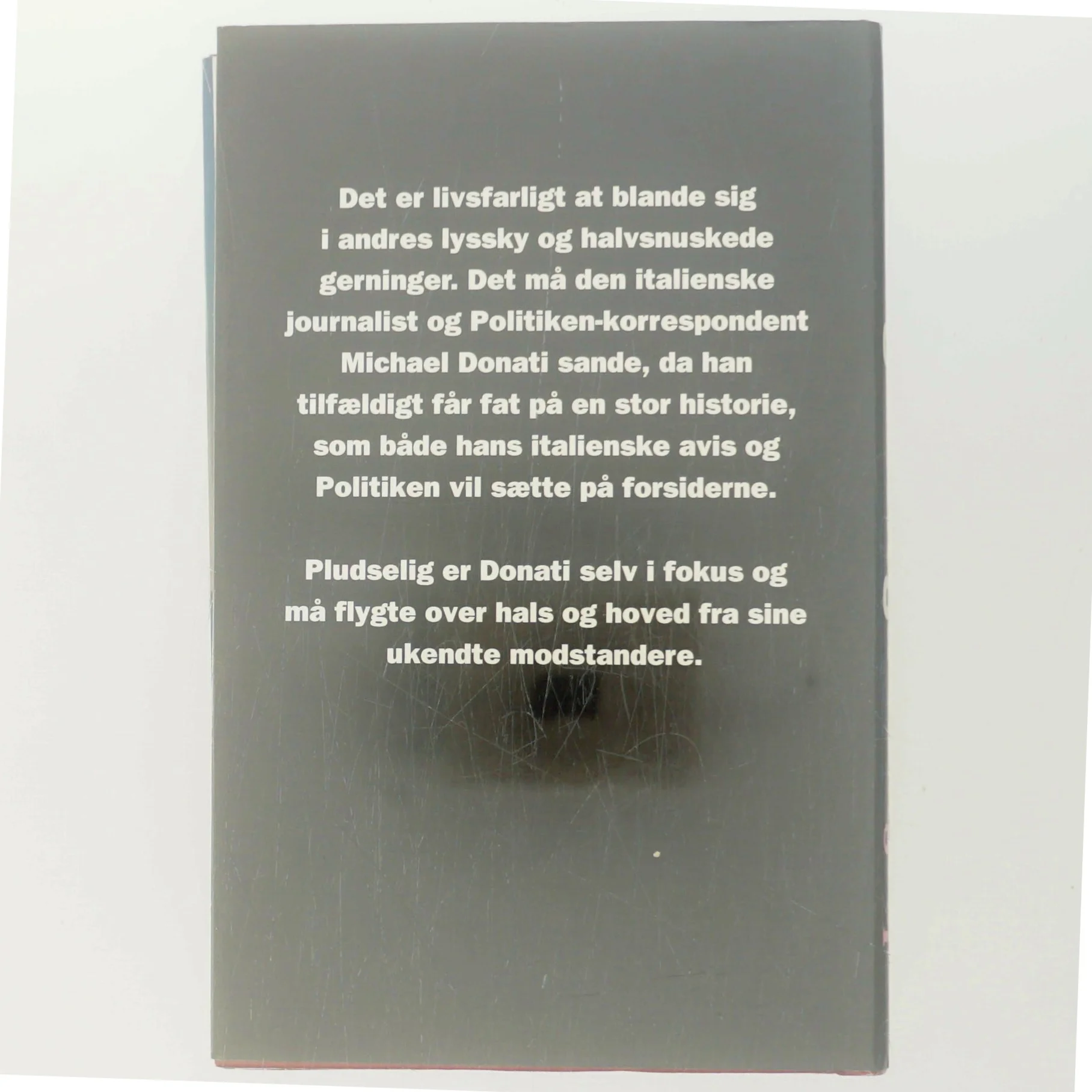 Hængt op af Gianluigi Melega (Bog)