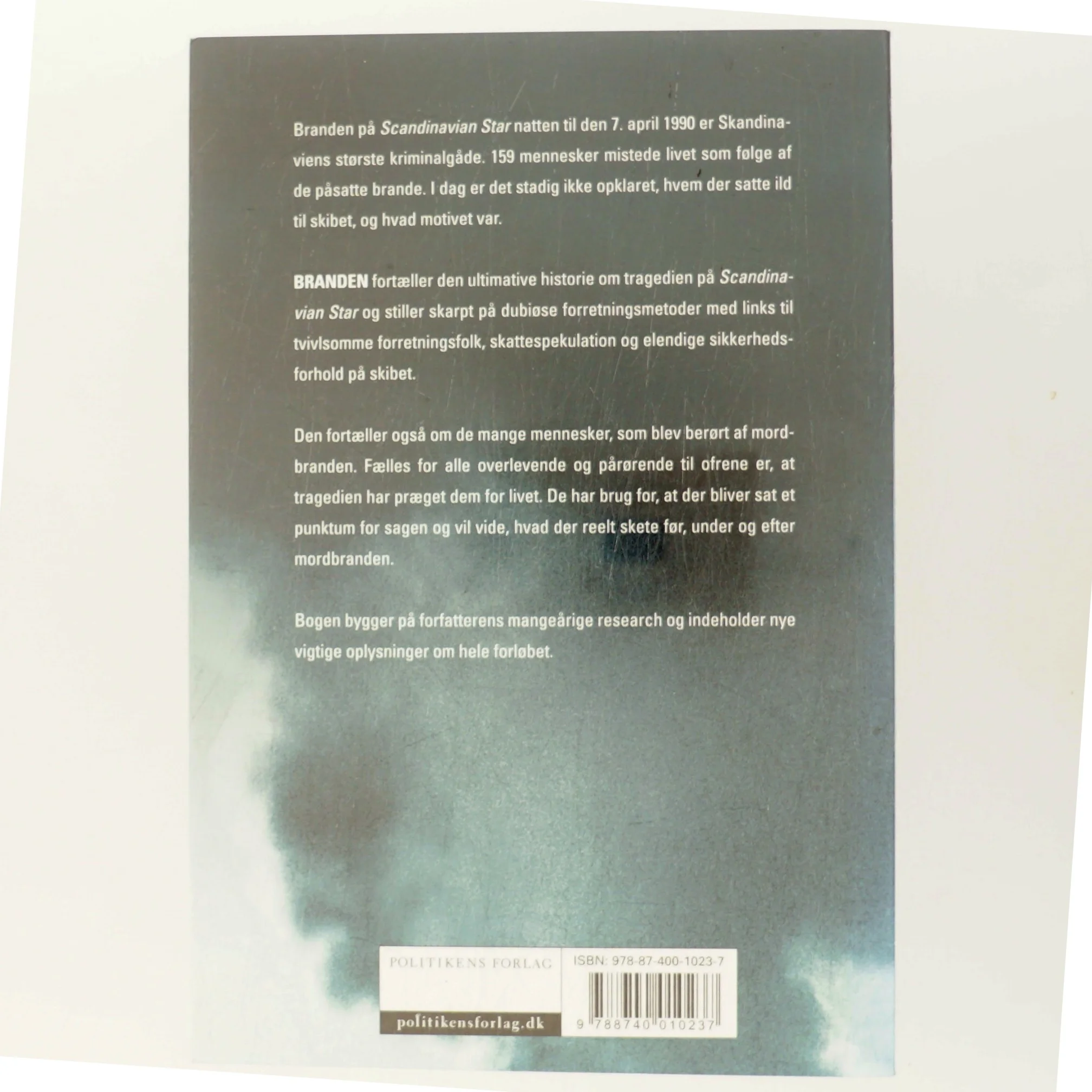 Branden : gåden om Scandinavian Star af Lars Halskov (Bog)