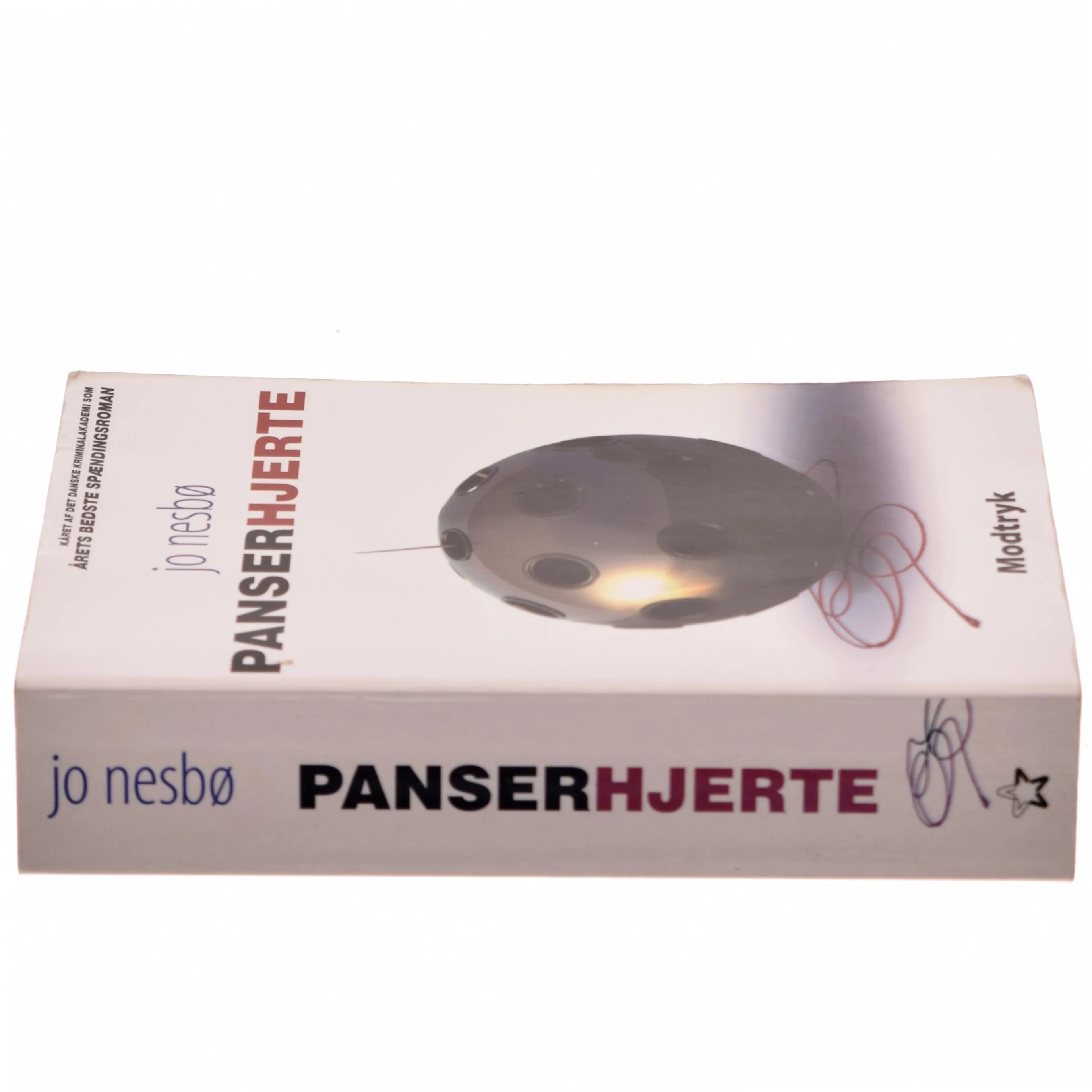 Panserhjerte af Jo Nesbø (Bog)