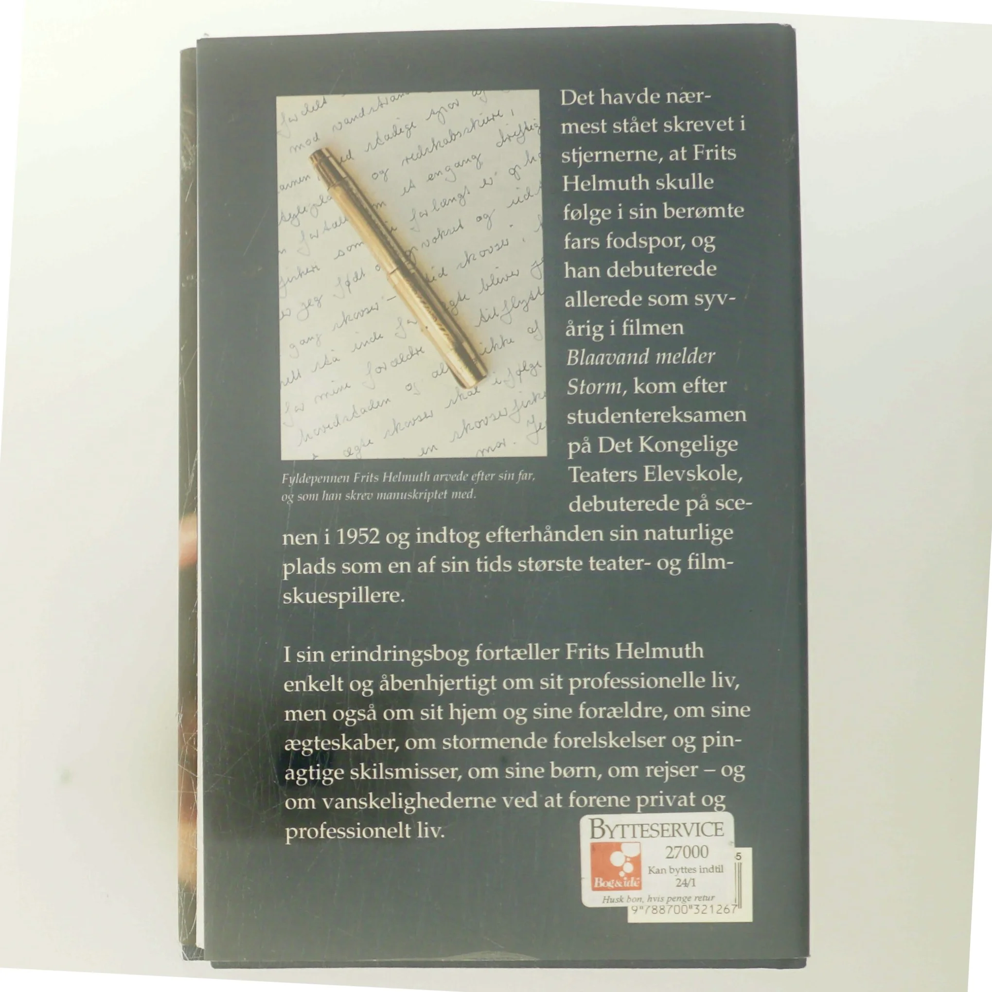 Med Mellemrum af Frits Helmuth (Bog)