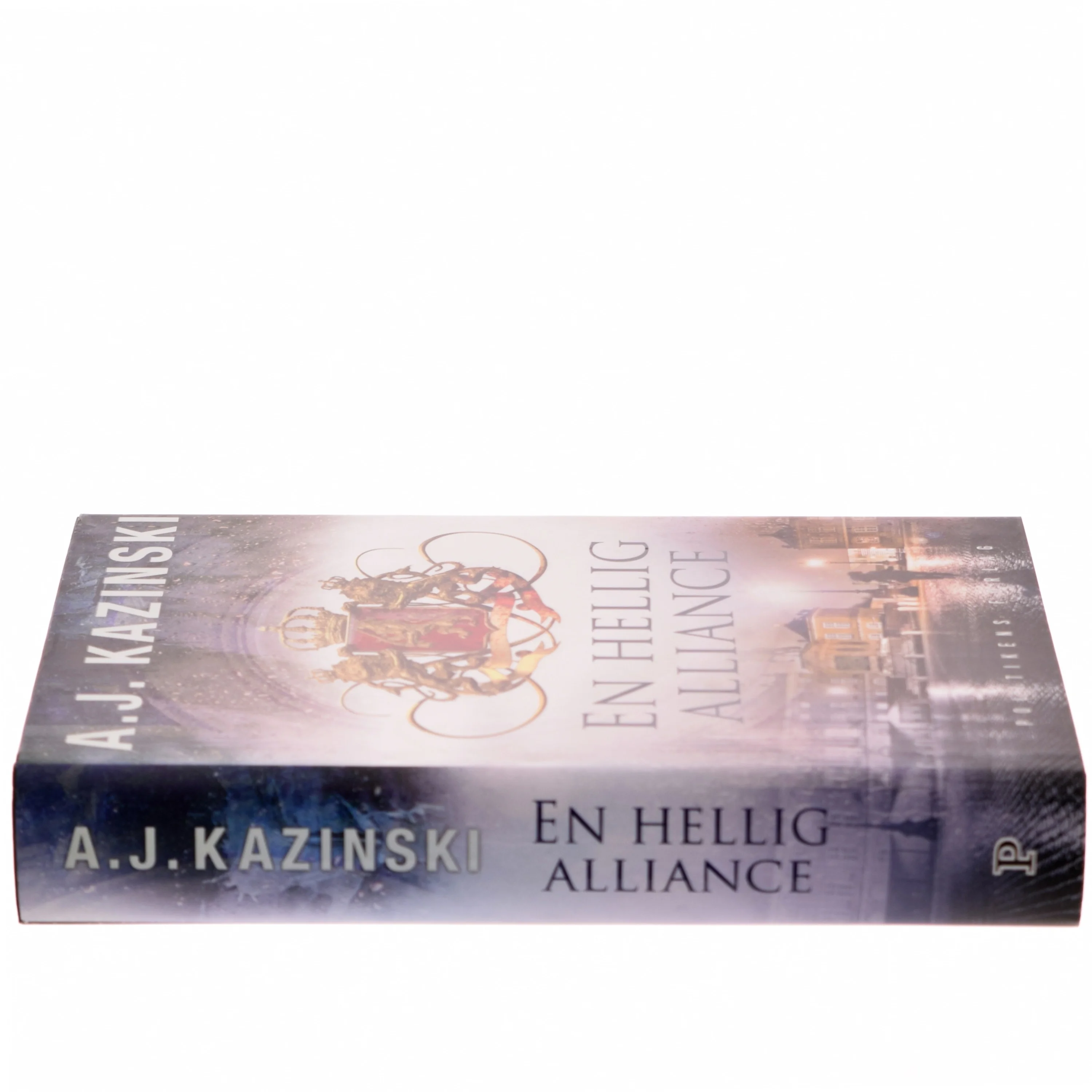 En hellig alliance af A. J. Kazinski (Bog)