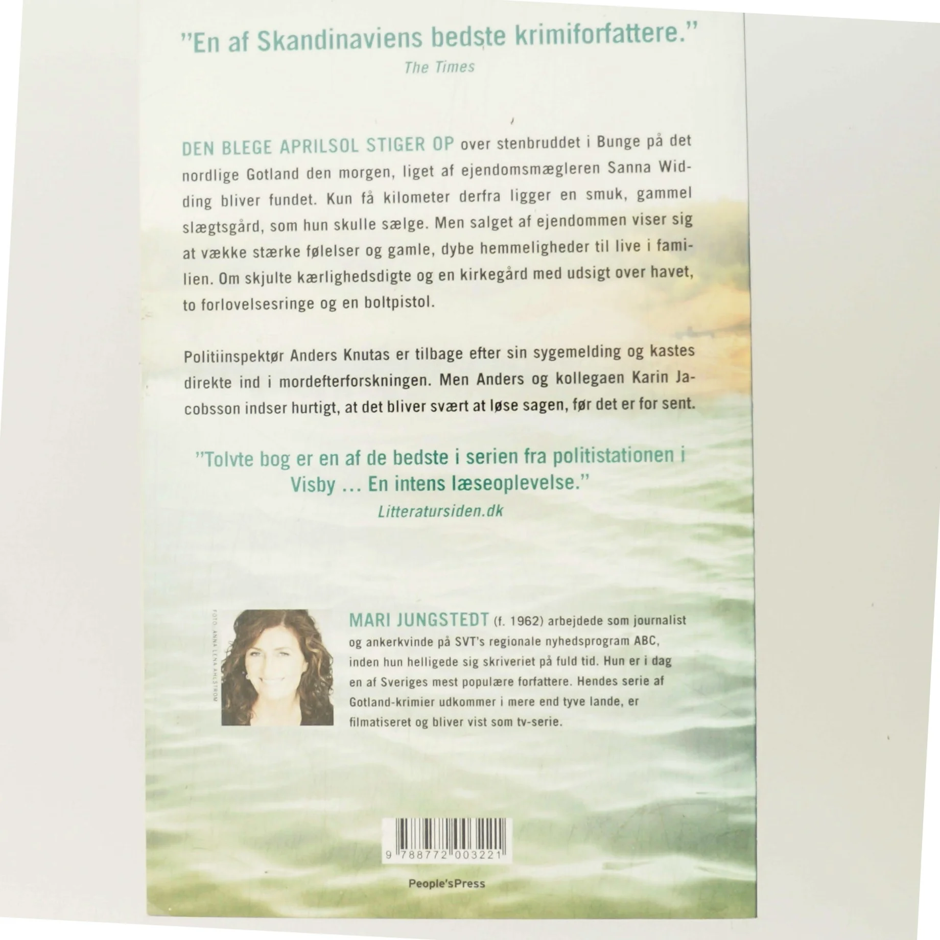 Den du elsker : kriminalroman af Mari Jungstedt (Bog)