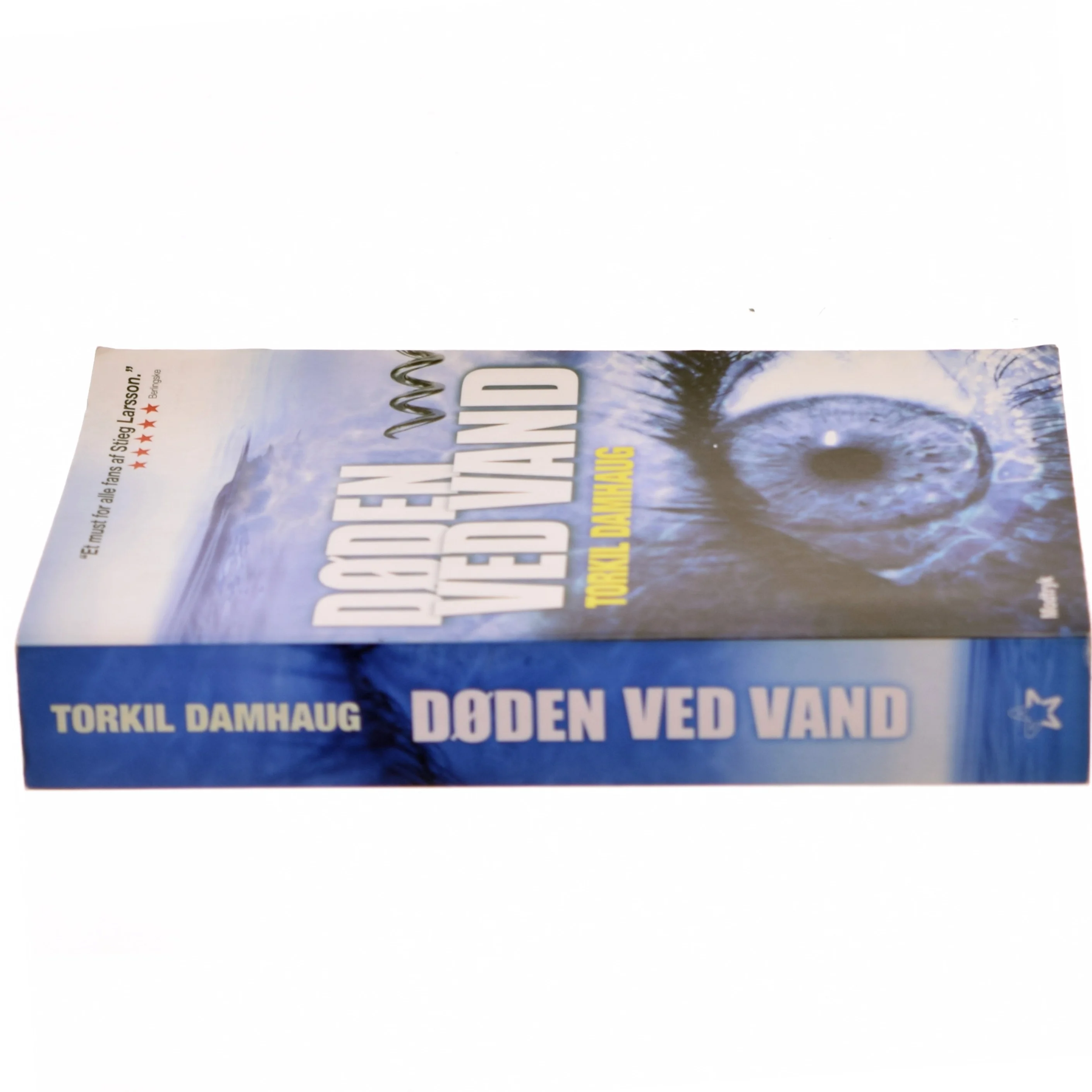 Døden ved vand af Torkil Damhaug (Bog)