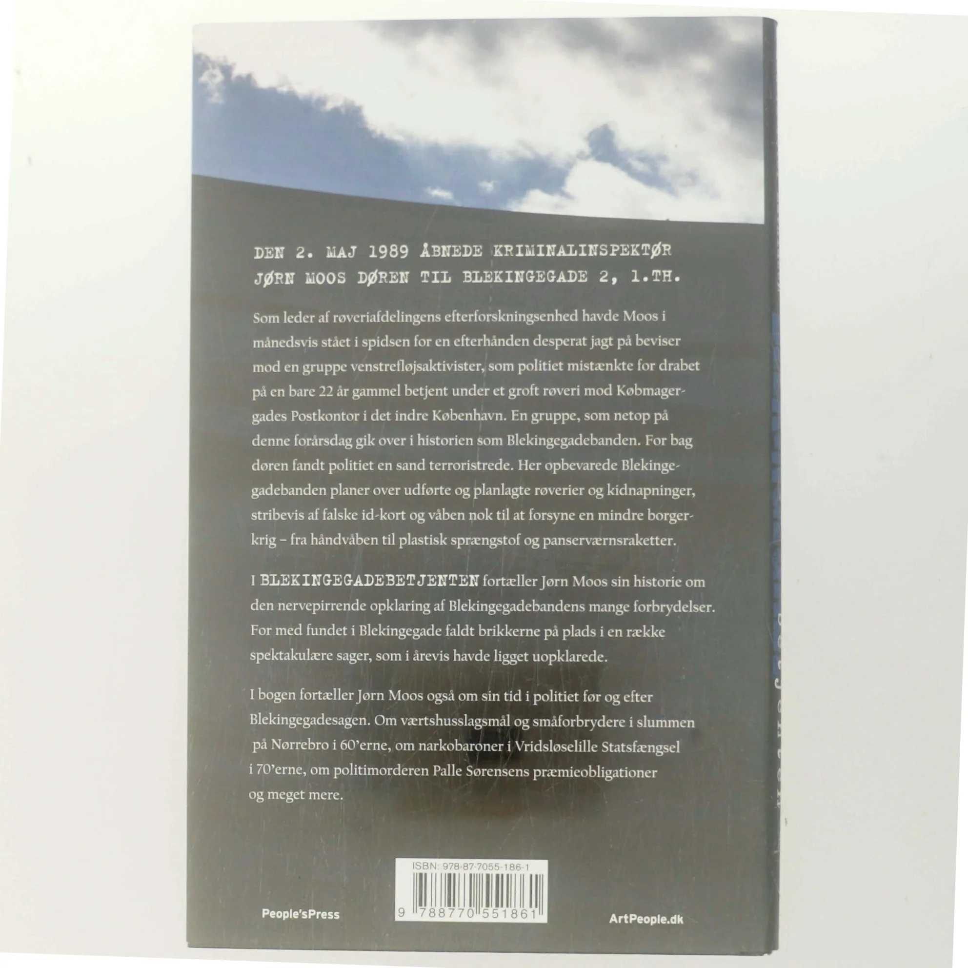 Blekingegadebetjenten : kriminalinspektør Jørn Moos fortæller (Bog)
