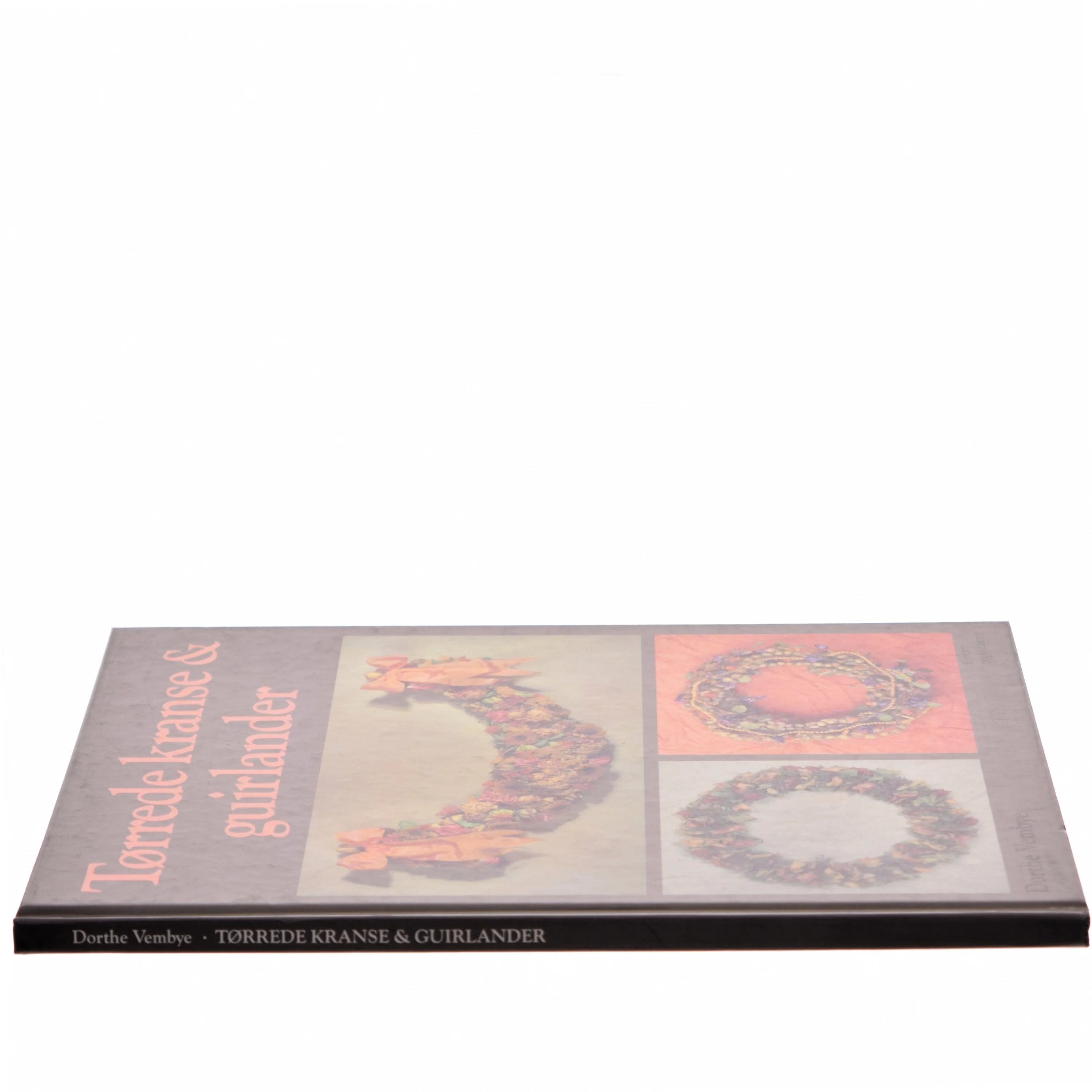 Bog om tørrede kranse og guirlander fra Egmont