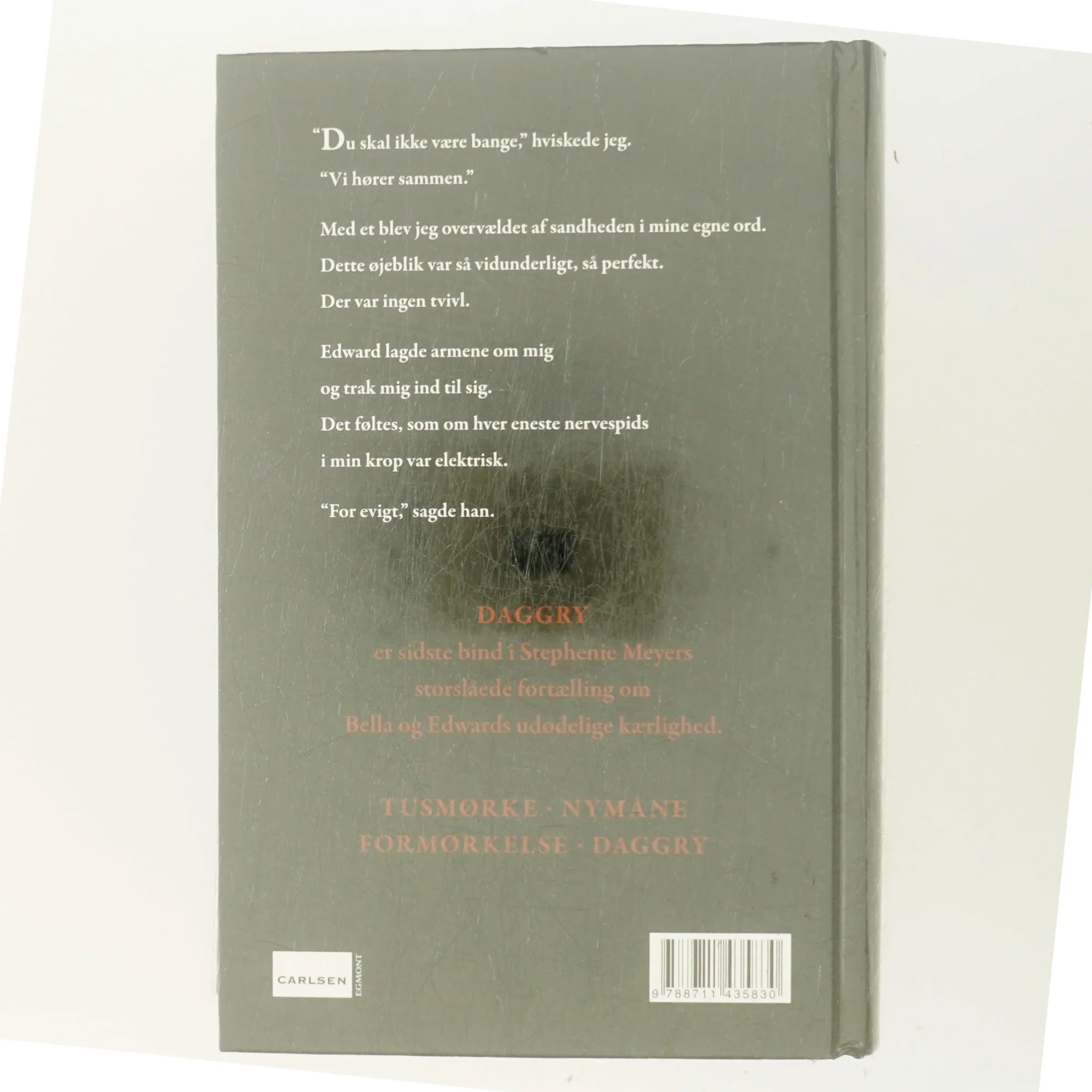 Daggry af Stephenie Meyer (Bog)