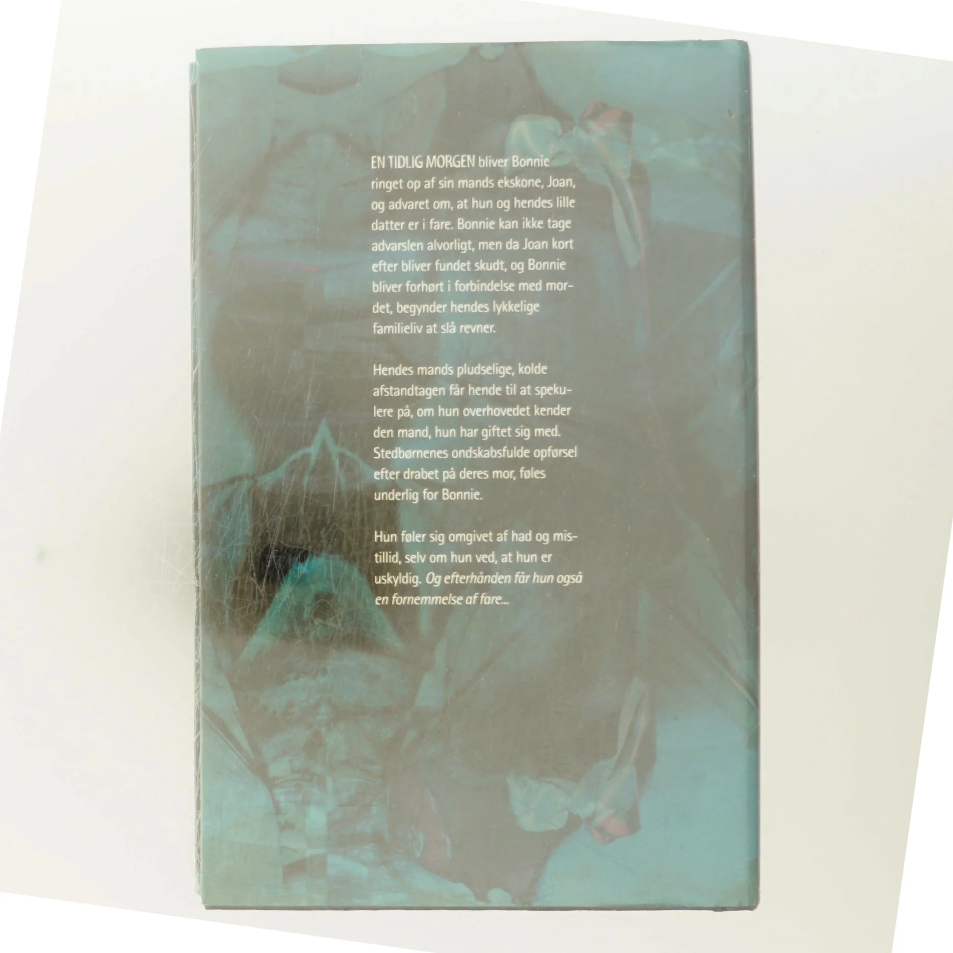 Ikke flere tårer af Joy Fielding (Bog)