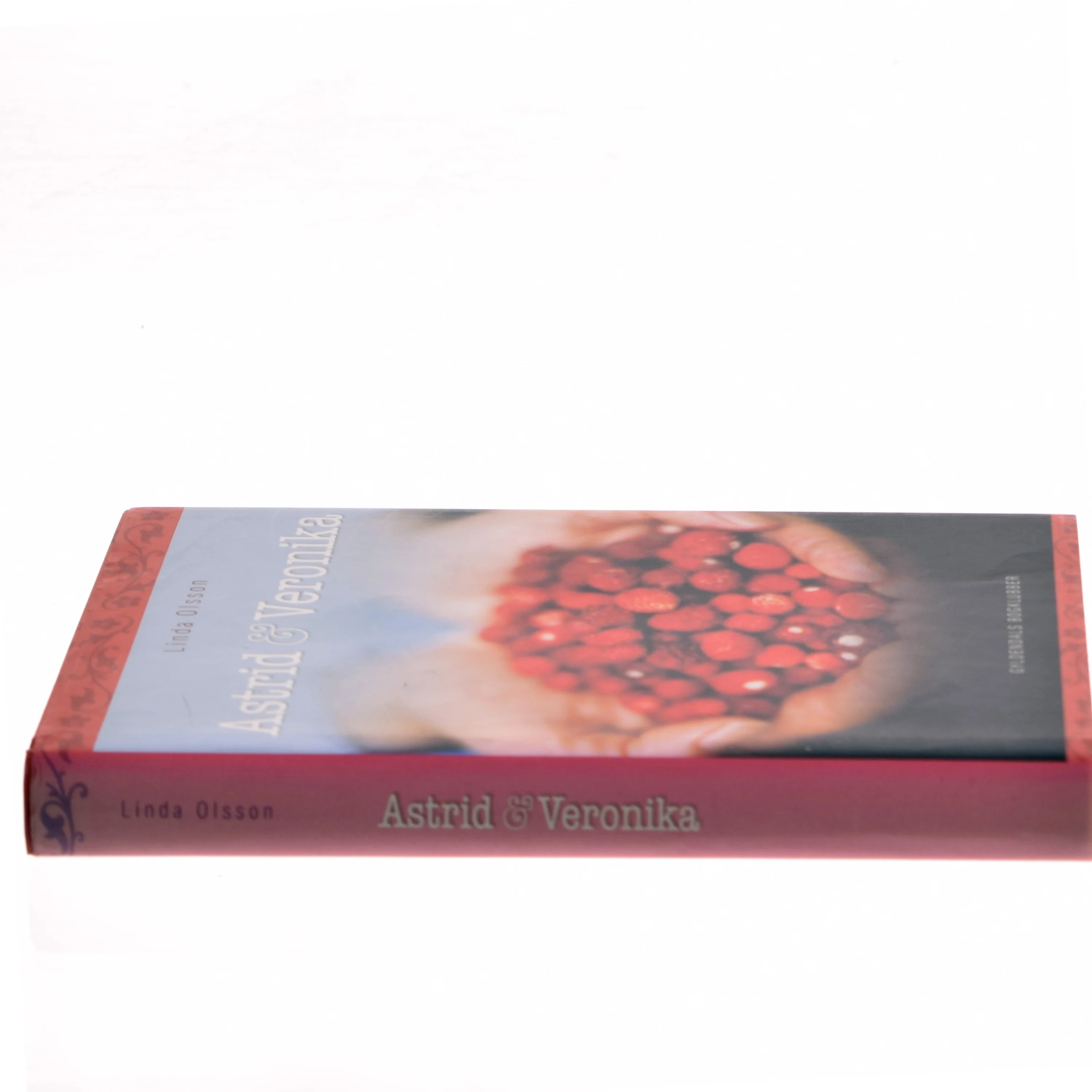 Astrid & Veronika af Linda Olsson (Bog)