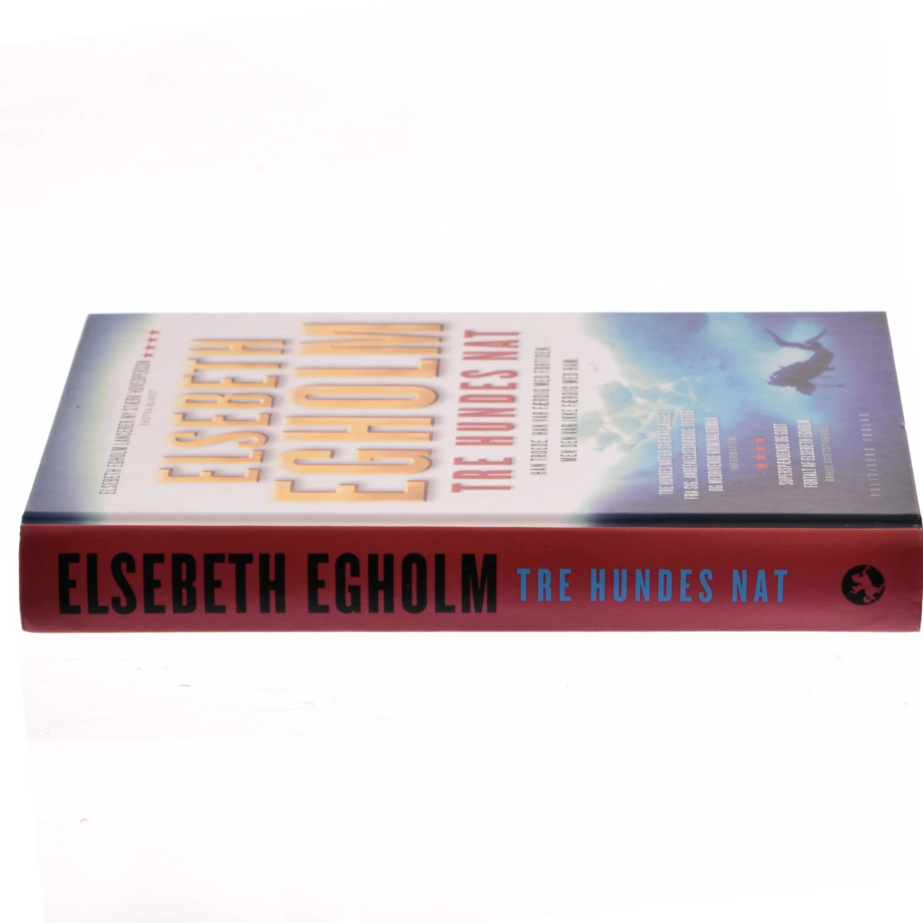 Tre Hundes Nat af Elsebeth Egholm (Bog)