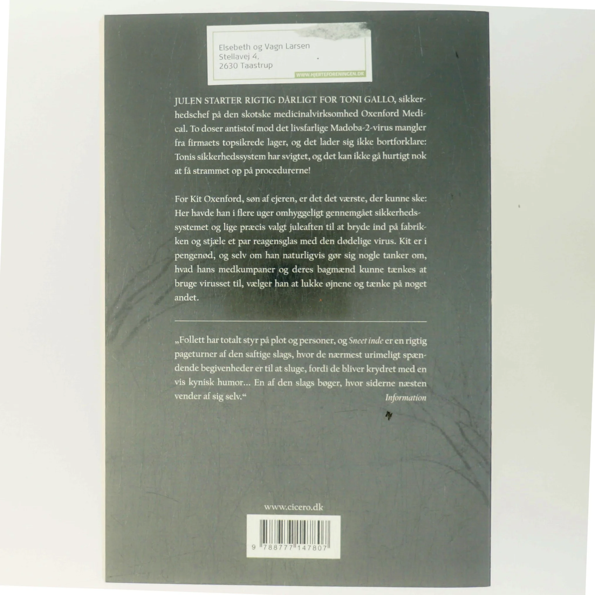 Sneet inde af Ken Follett (Bog)