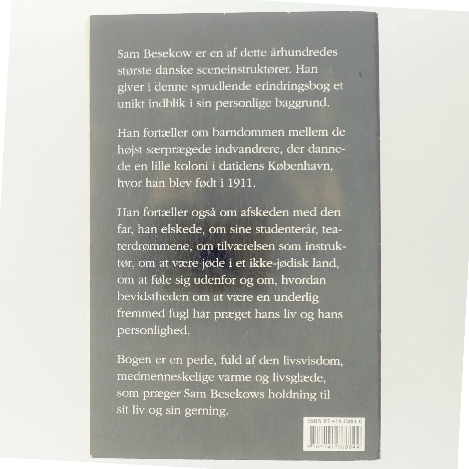 Fra majonæsekvarteret til Det Kongelige Teater : erindringer af Sam Besekow (Bog)