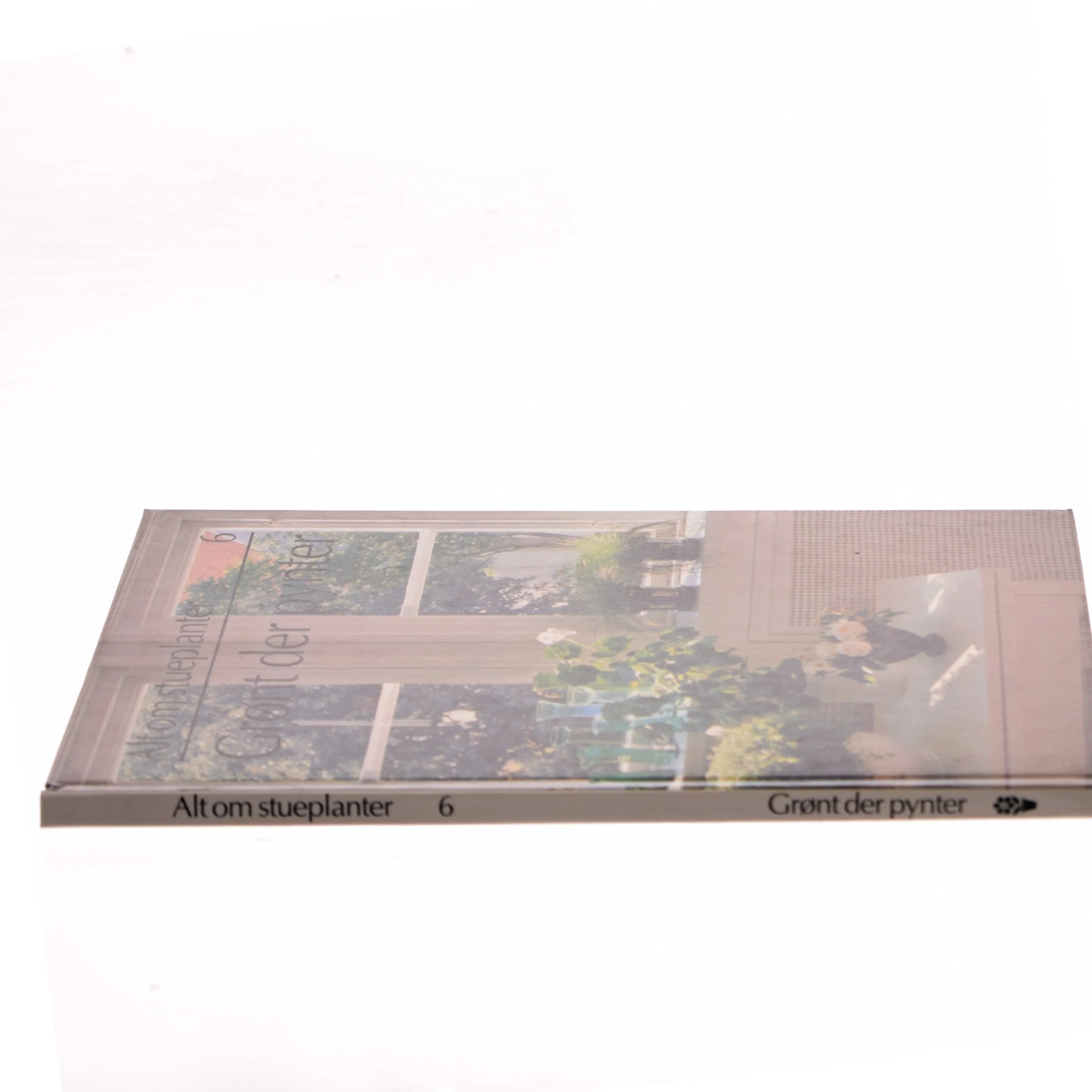 Grønt der pynter af <Bogens forfattere> (Bog)