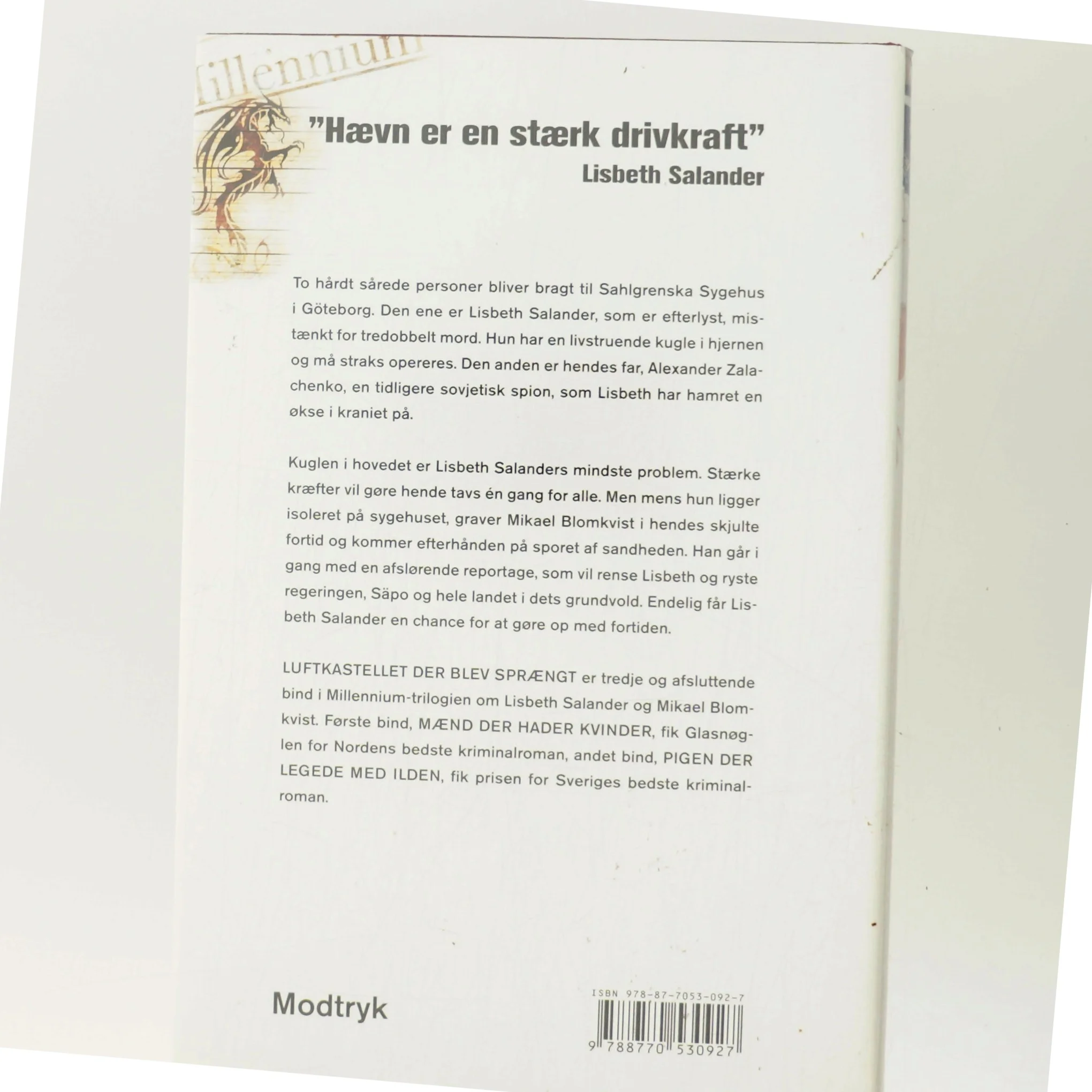 Luftkastelletderblevsprngt Stir up a Hornets' Nest of Girl. Shi Dige Larsen. the Danish Original. Hardcover](chinese Edition) af Stieg Larsson (Bog)