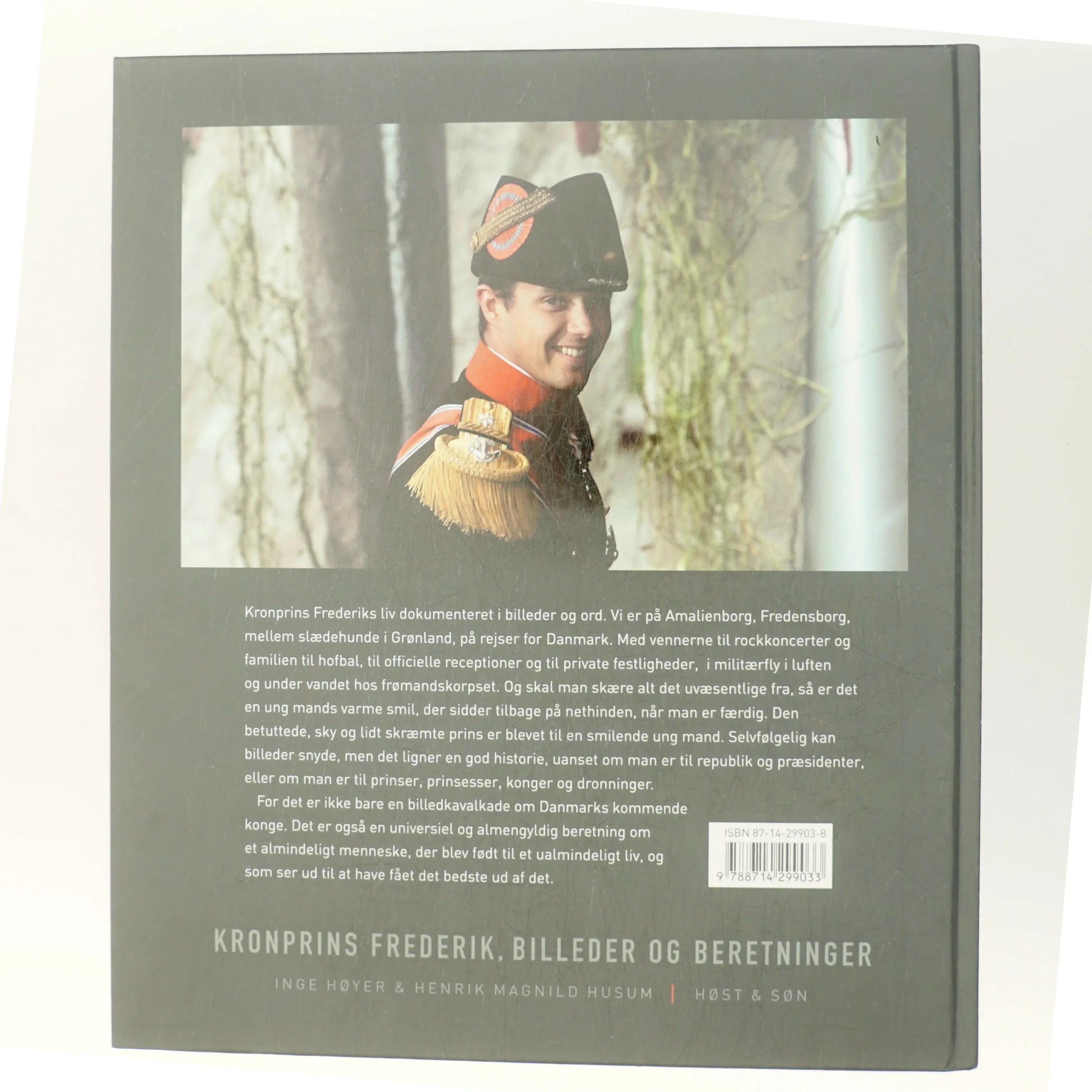 Frederik : Kronprins Frederik, billeder og beretninger (Bog)