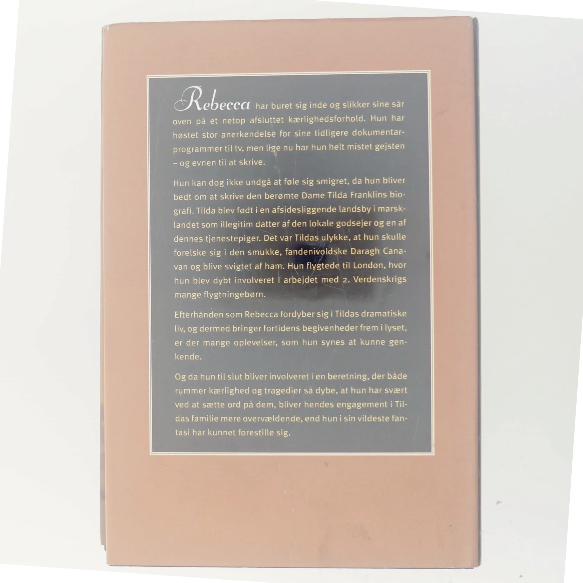 I kærlighedens vold af Judith Lennox (Bog)