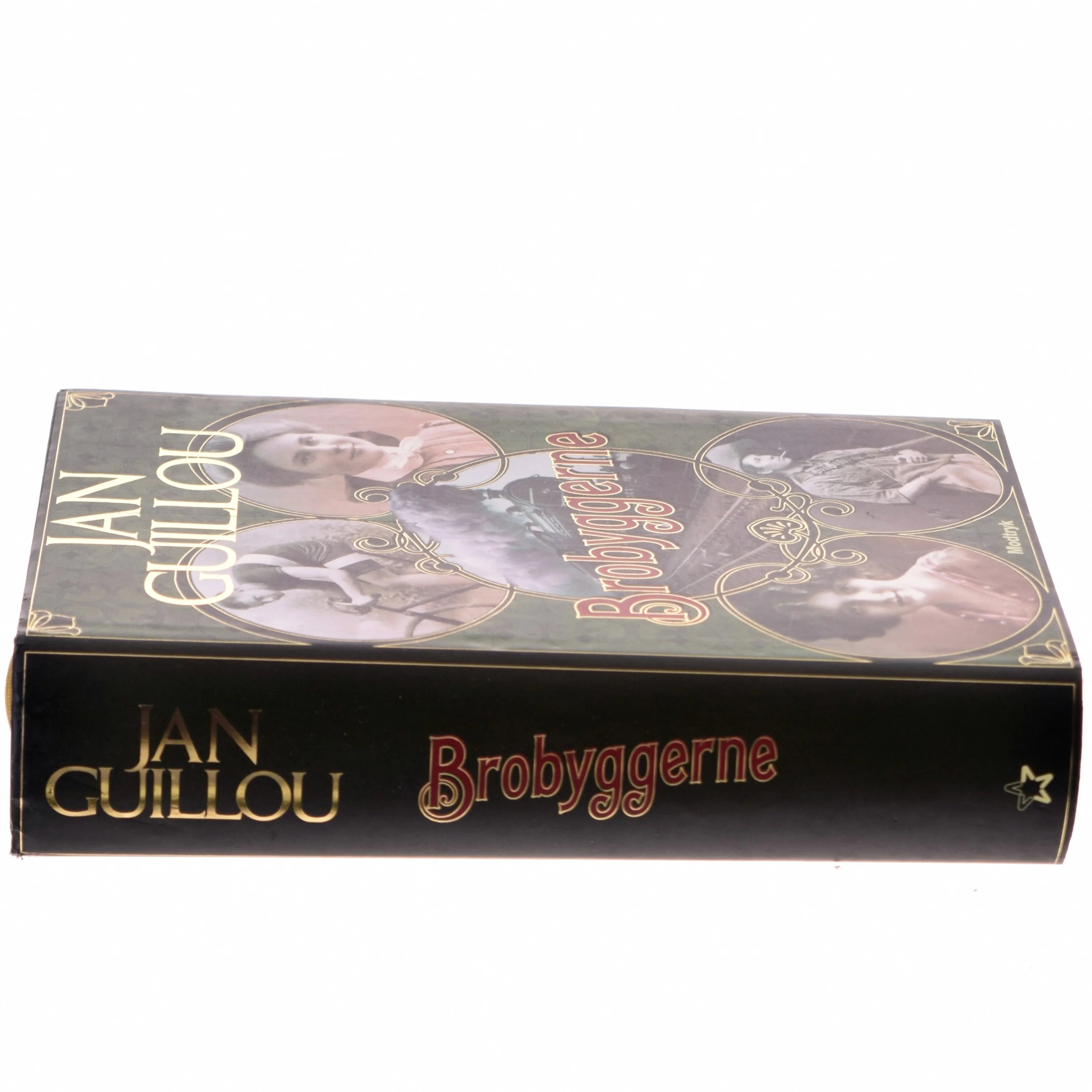 Brobyggerne af Jan Guillou (Bog)