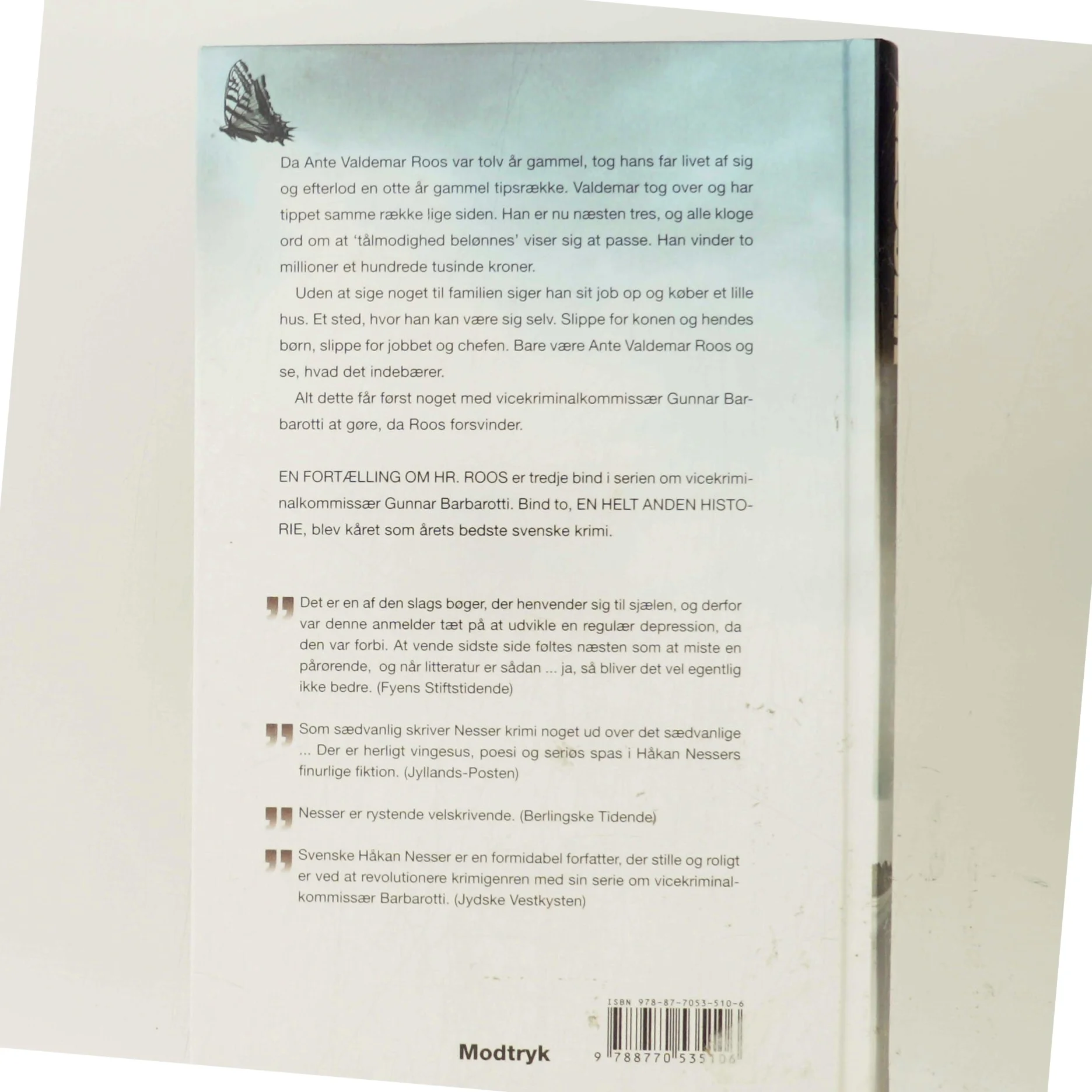 En fortælling om hr. Roos af Håkan Nesser (Bog)