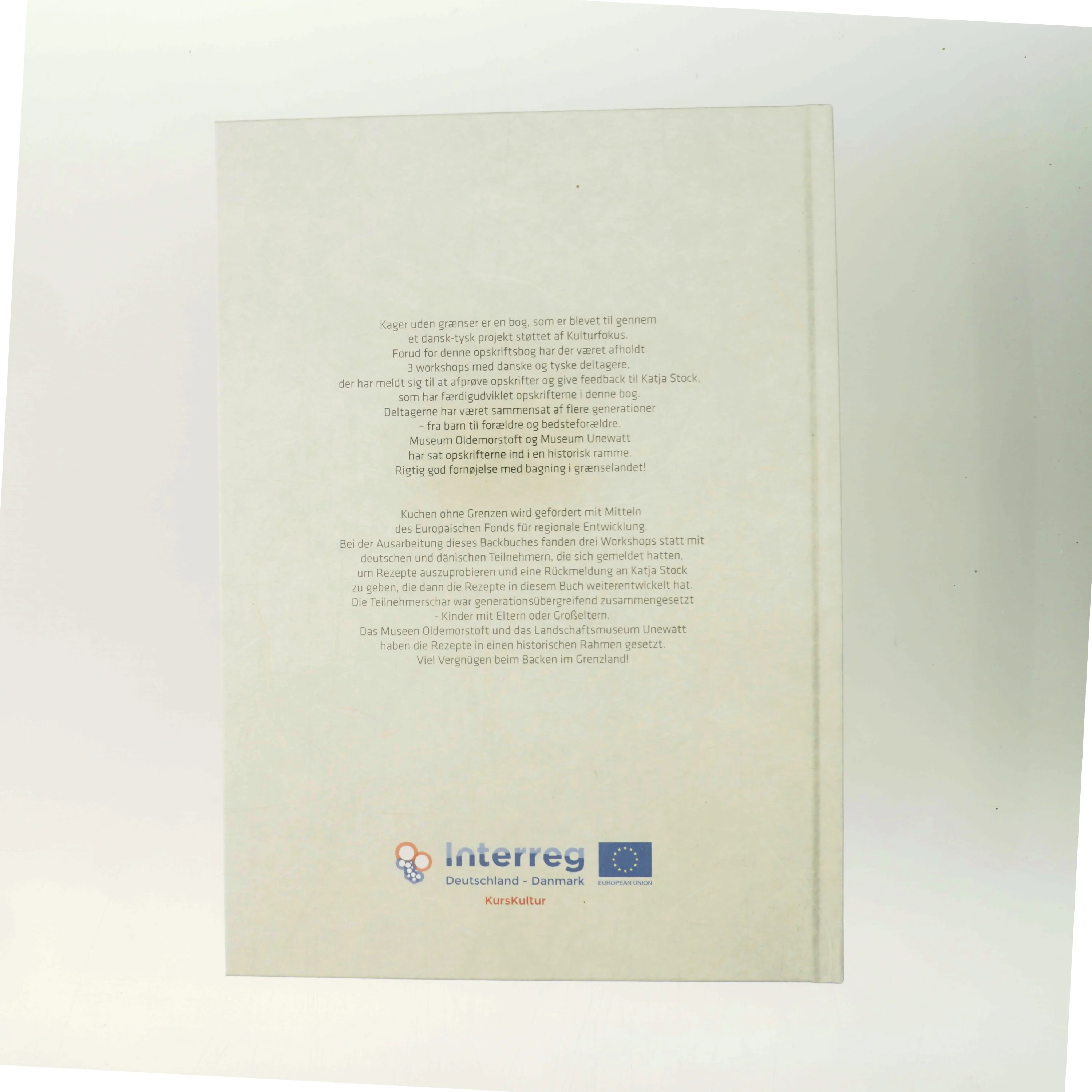 Kager uden grænser / Kuchen ohne Grenzen (Bog)