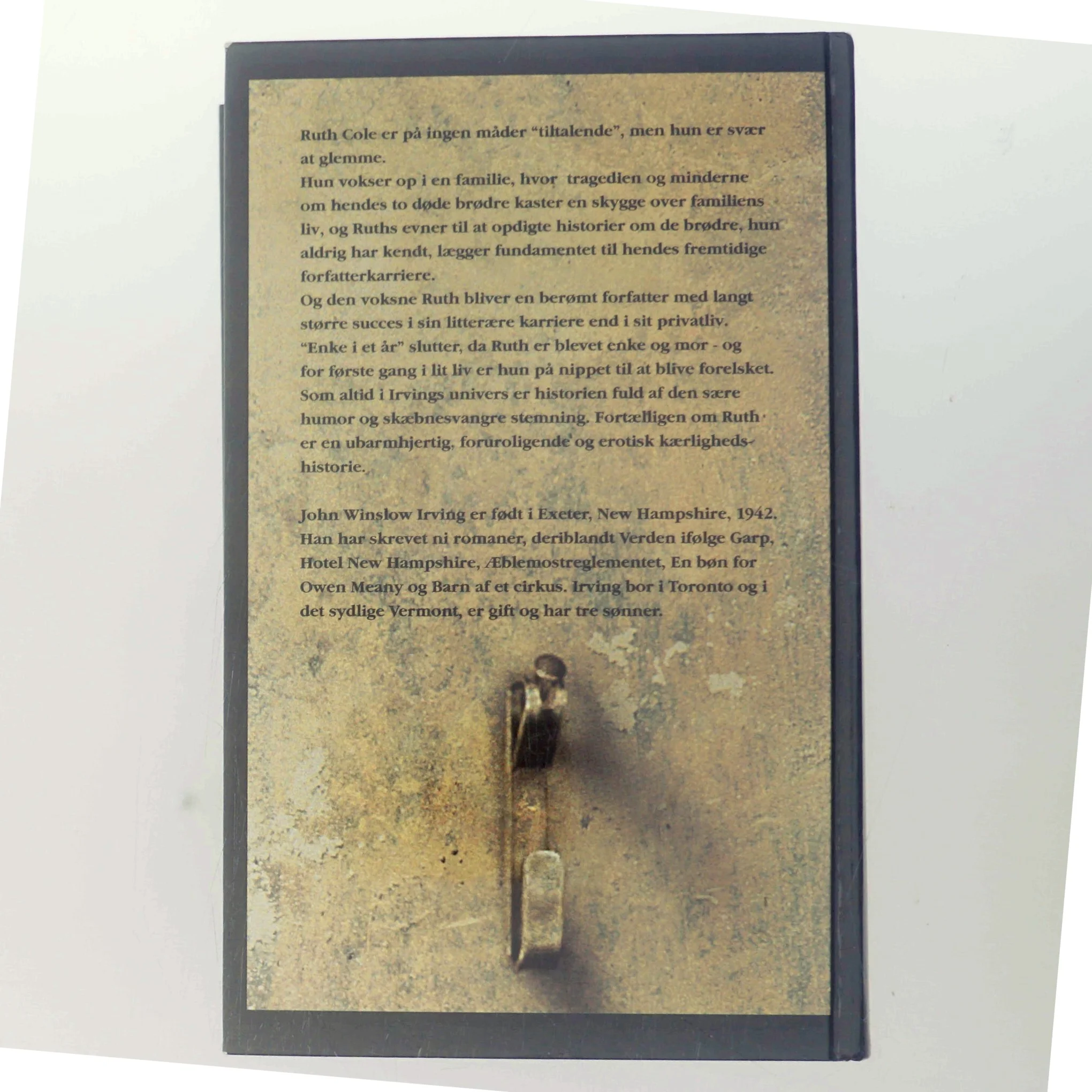 Enke i et år af John Irving (Bog)