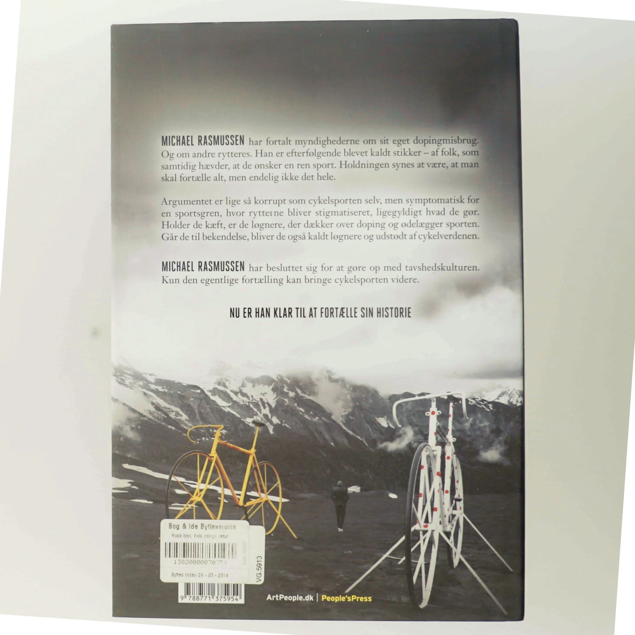 Gul feber af Michael Rasmussen (f. 1974) (Bog)