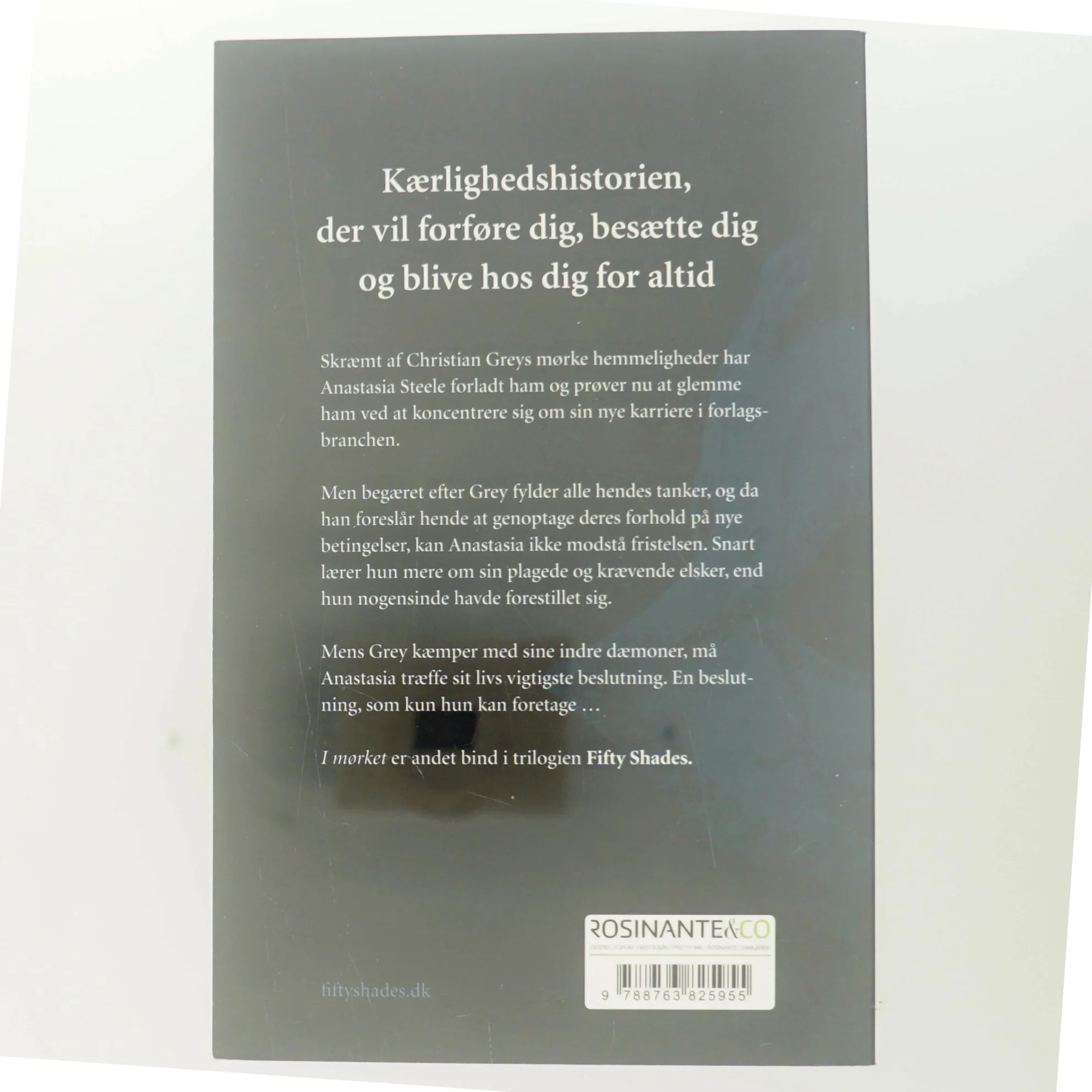 Fifty shades af E. L. James (Bog)