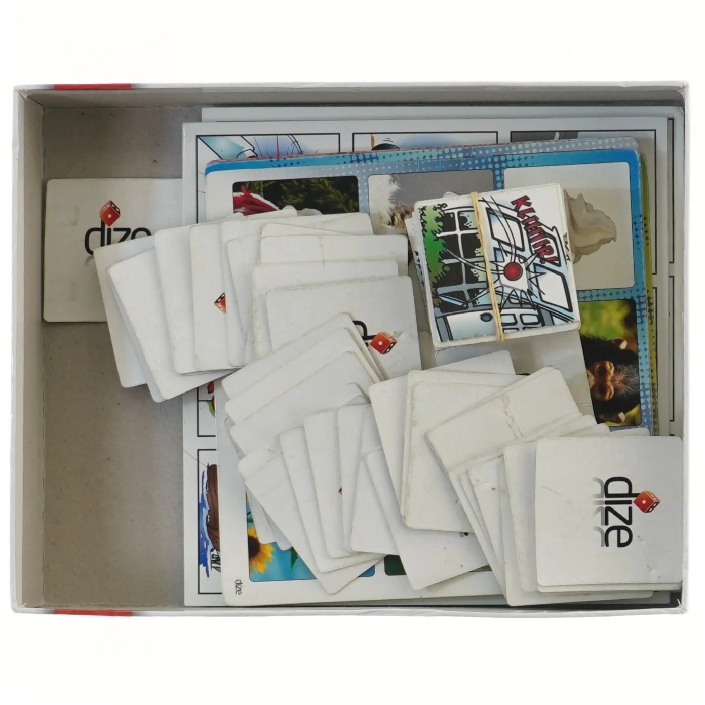 Familiebilledlotteri af Dize (str. 28x22 cm)