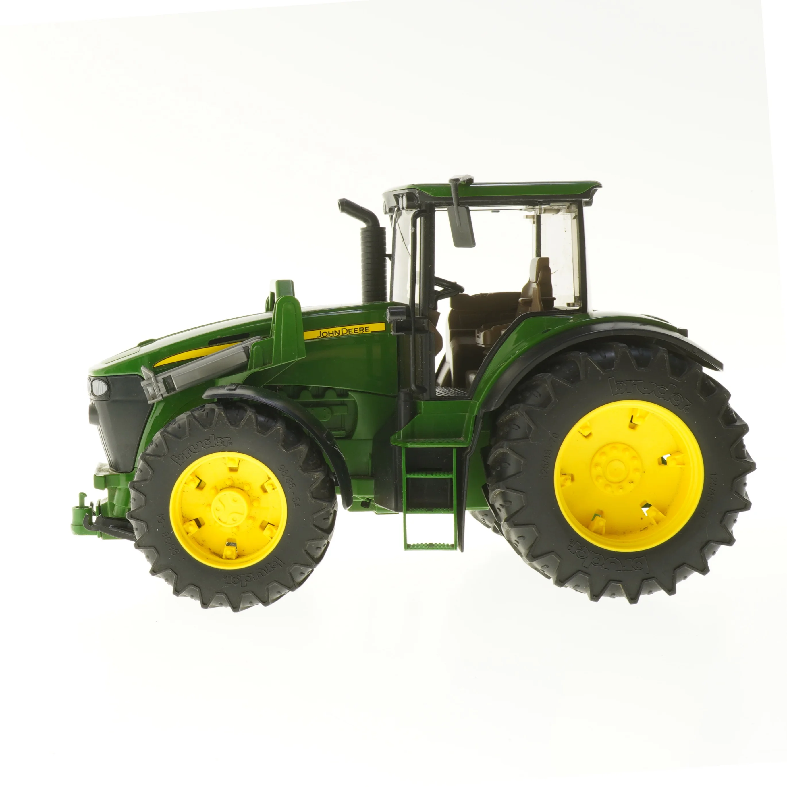 John Deere legetøjstraktor fra John Deere (str. 20x17,5x33 cm)