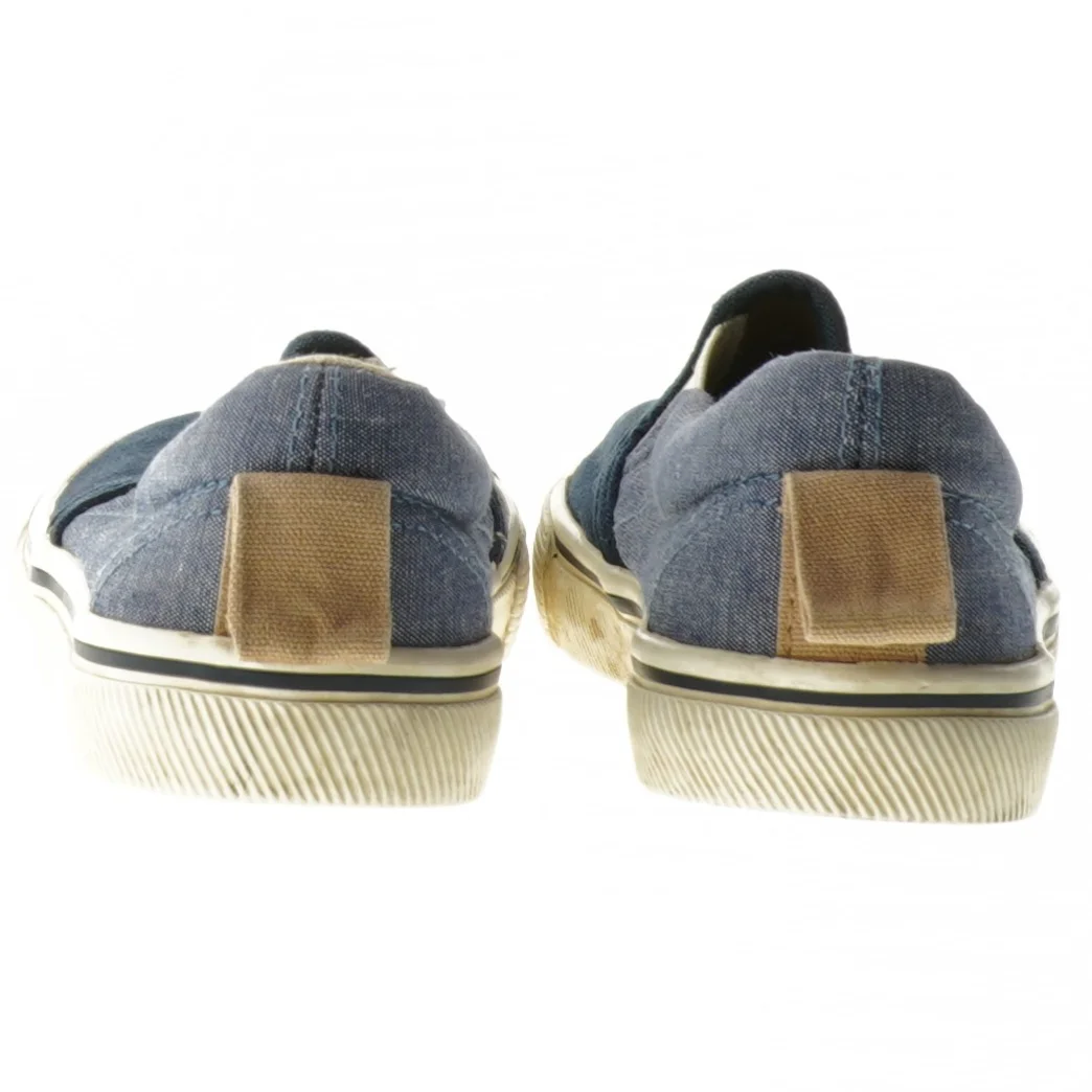 Slip-on sko i denimstil fra H&M (str. 28)