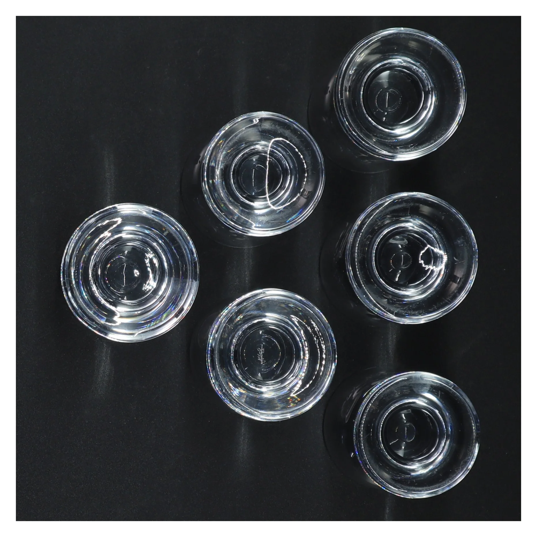 Snapseglas? (str. 8 x 5 cm)