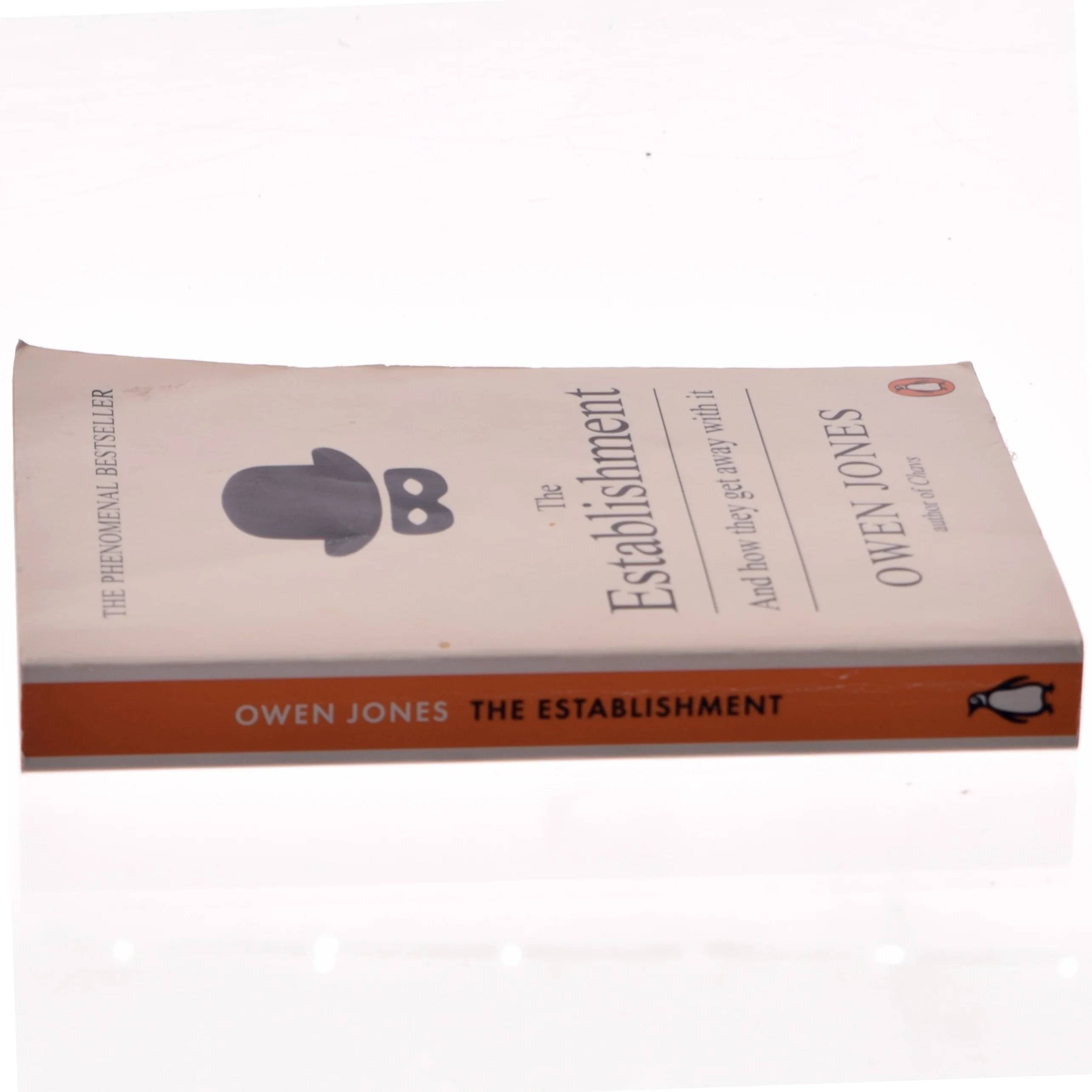 The establishment af Owen Jones (f. 1984) (Bog)