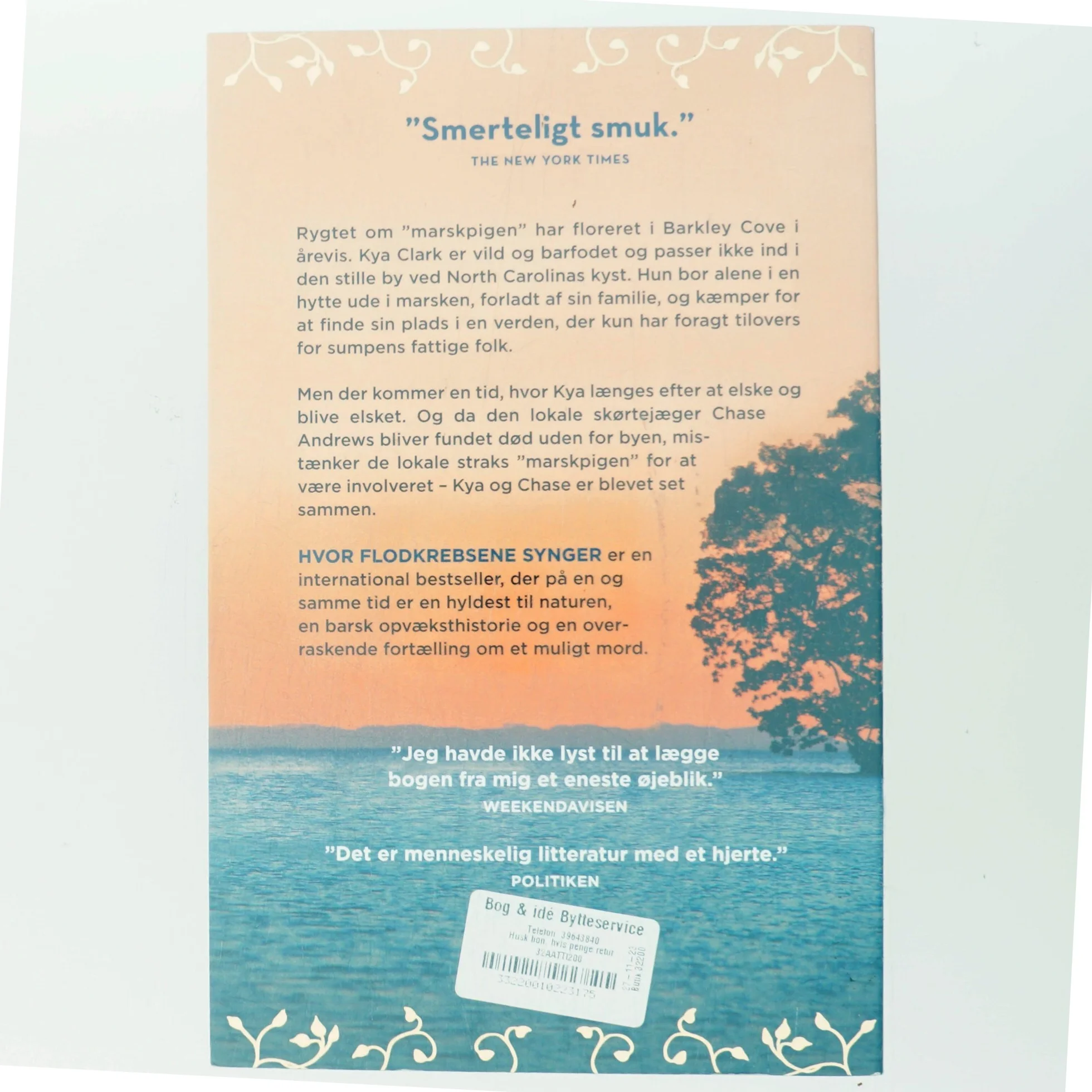 Hvor Flodkrebsene Synger af Delia Owens (Bog)