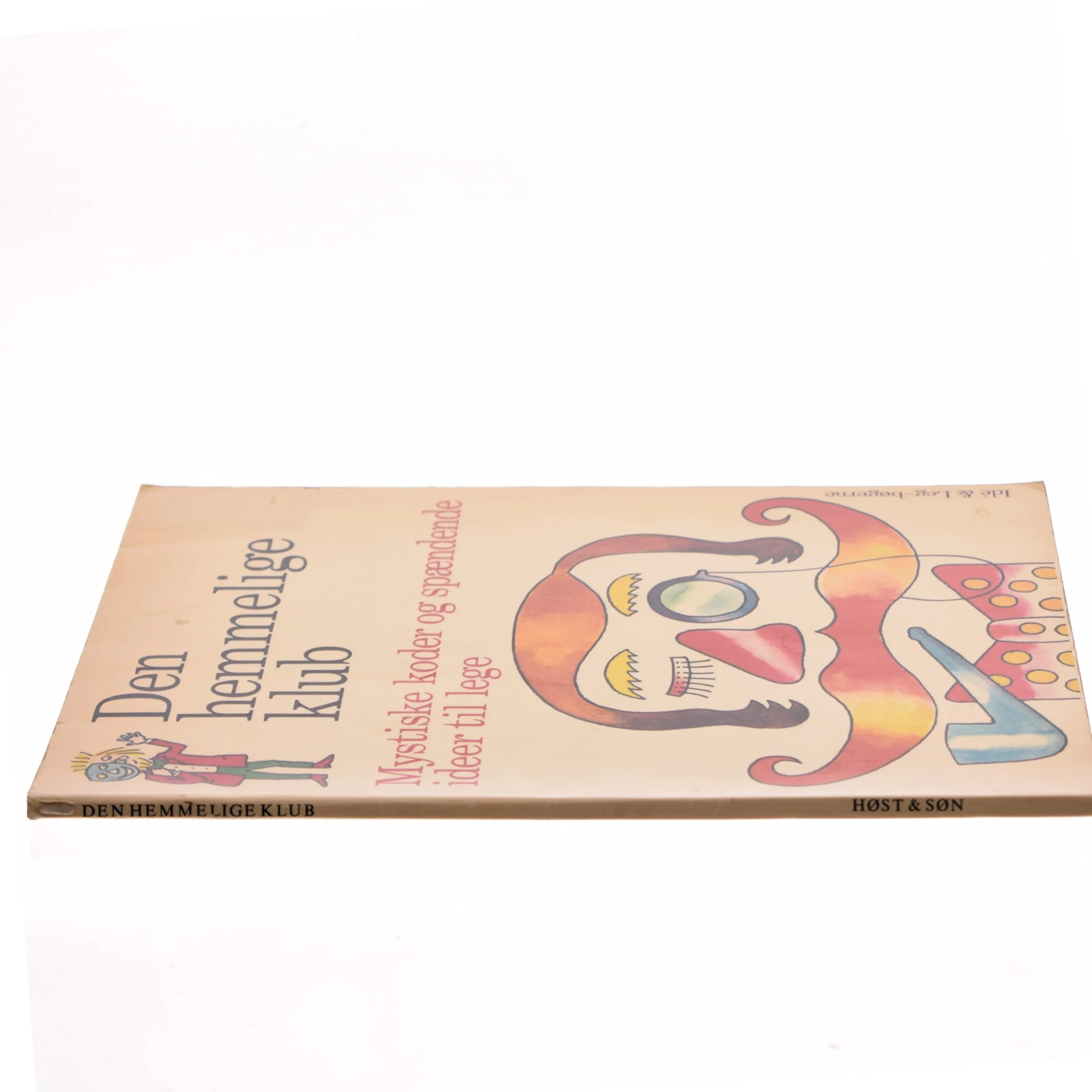 Bog om børnekreativitet fra Høst & Søn