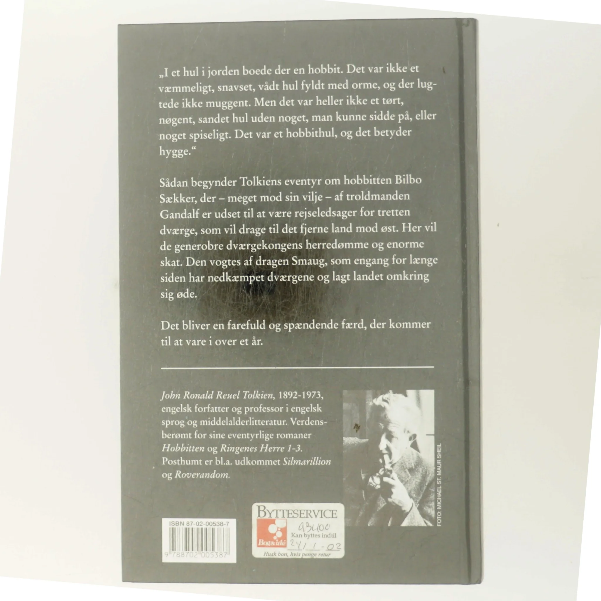 Hobbitten af J. R. R. Tolkien (Bog)